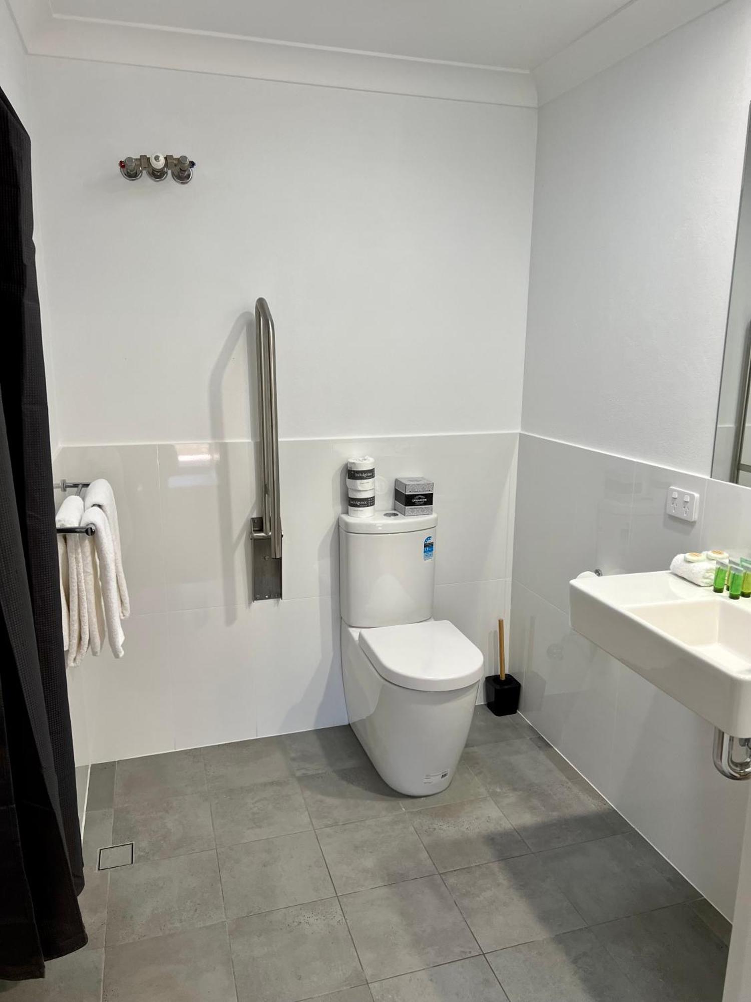 Twin Room - Disability Access