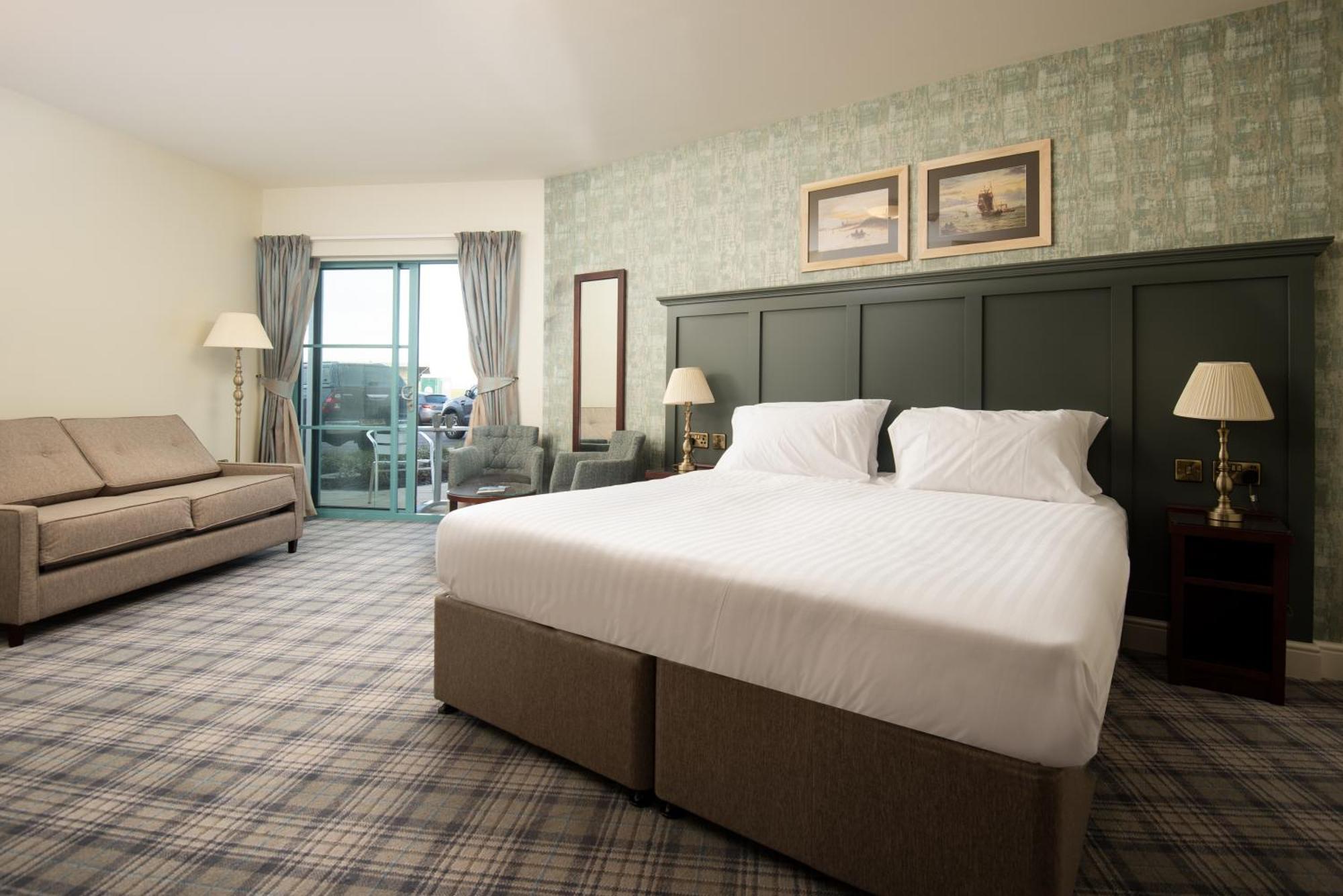 Double or Twin Room with Balcony and Sofa Bed