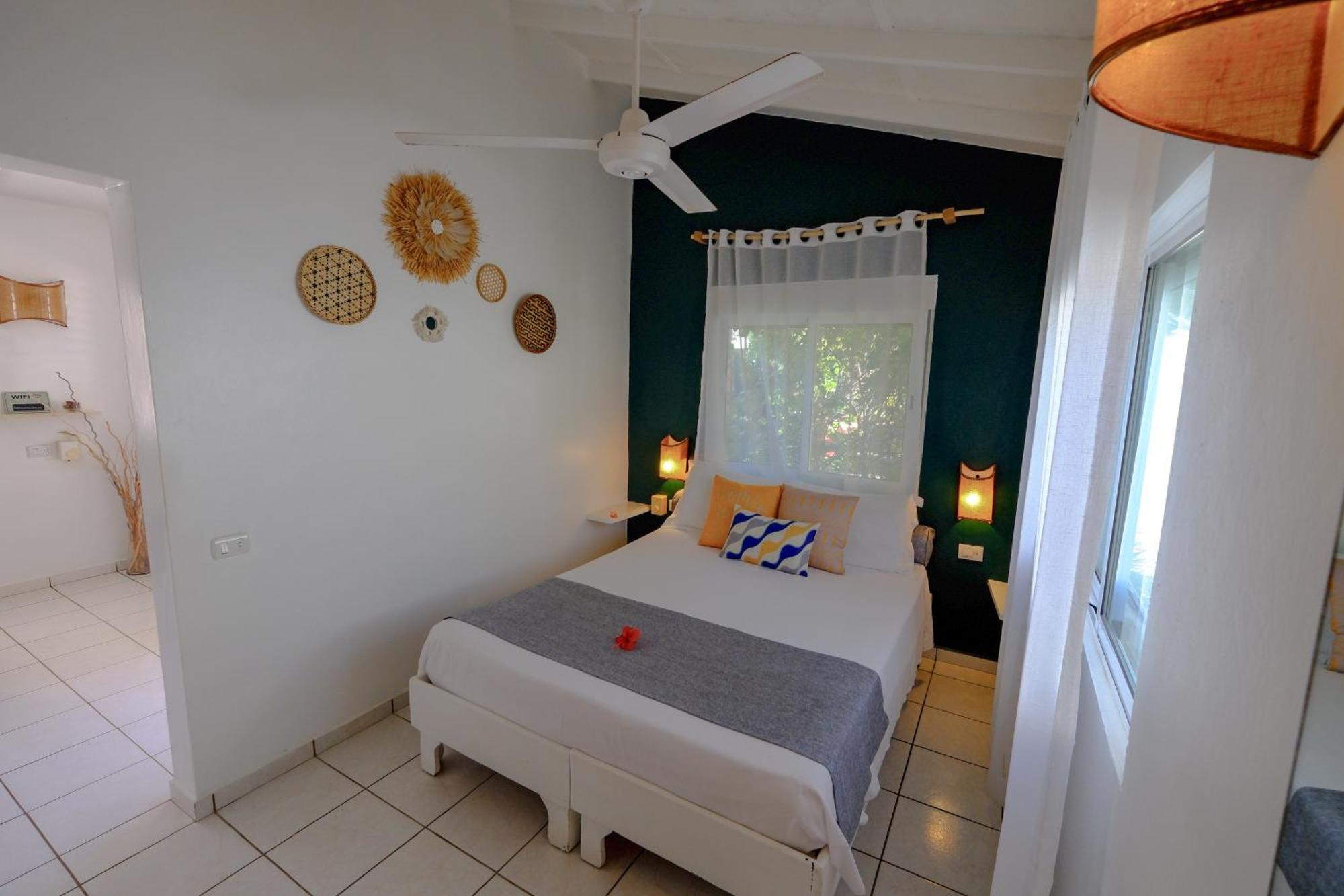 One-Bedroom Bungalow,1546159252:JPEG