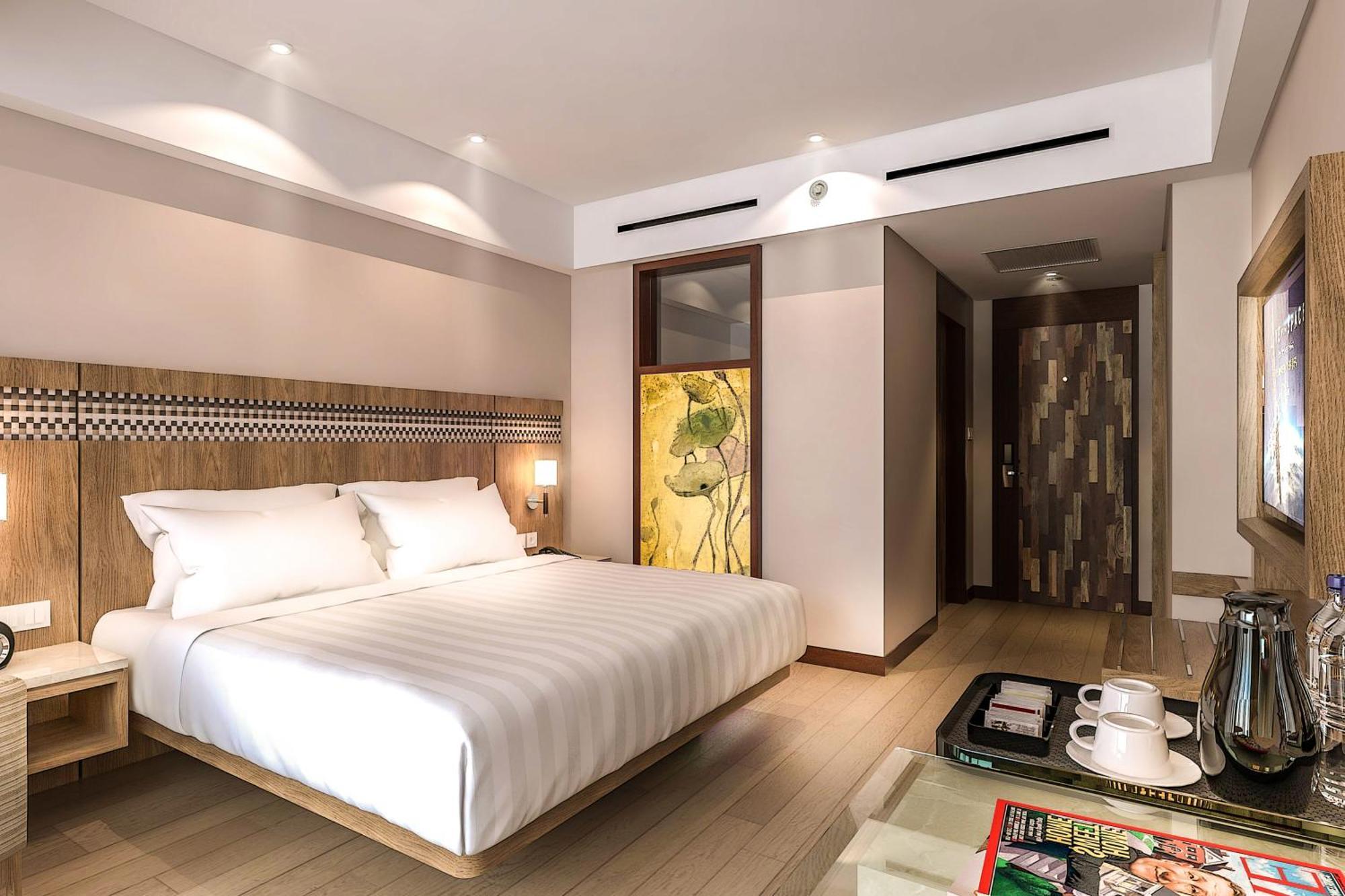 Garden Suite, 1 Bedroom Suite, 1 King, Garden view with Free Shuttle Service to Double-Six Beach