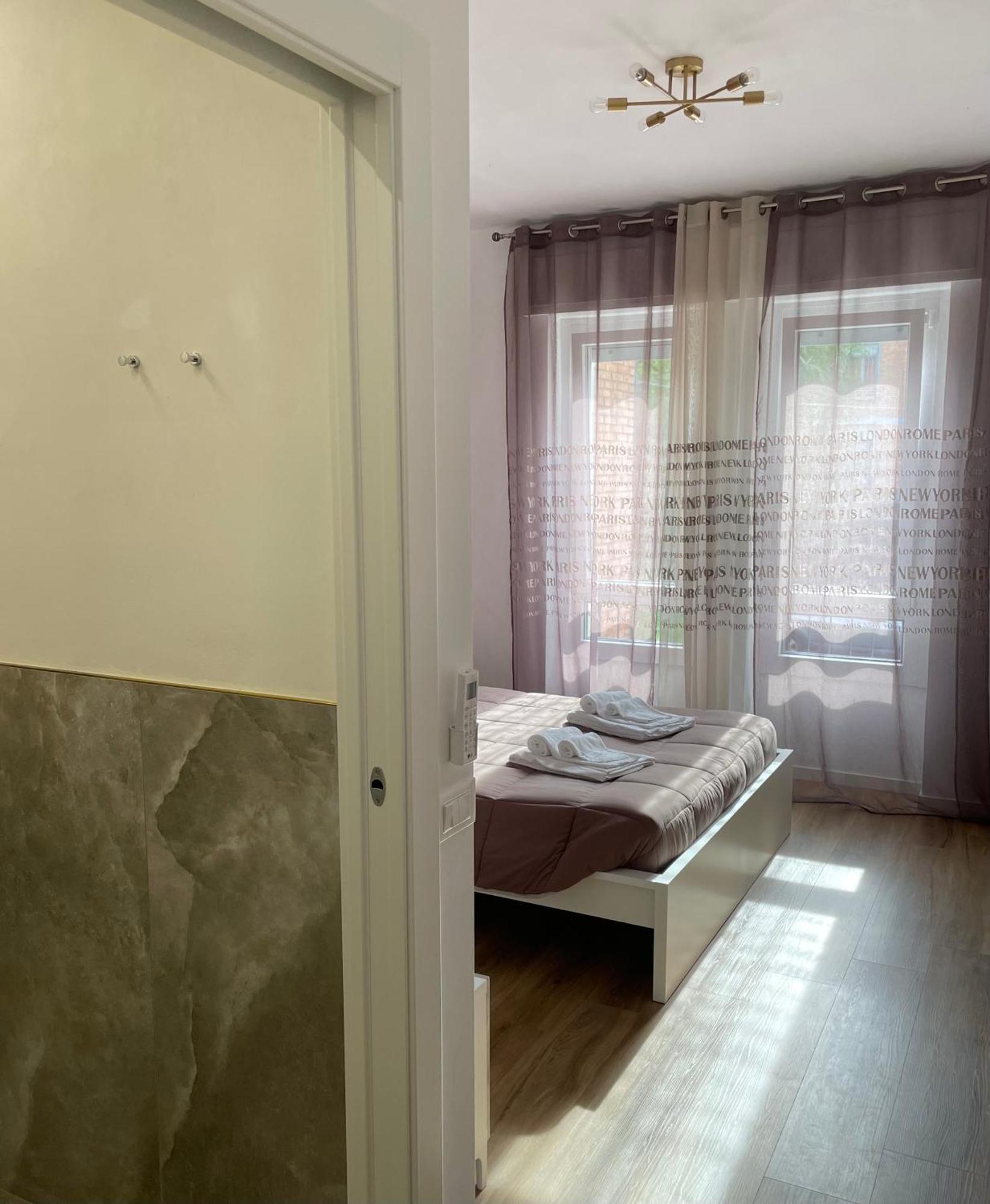 Large Double Room