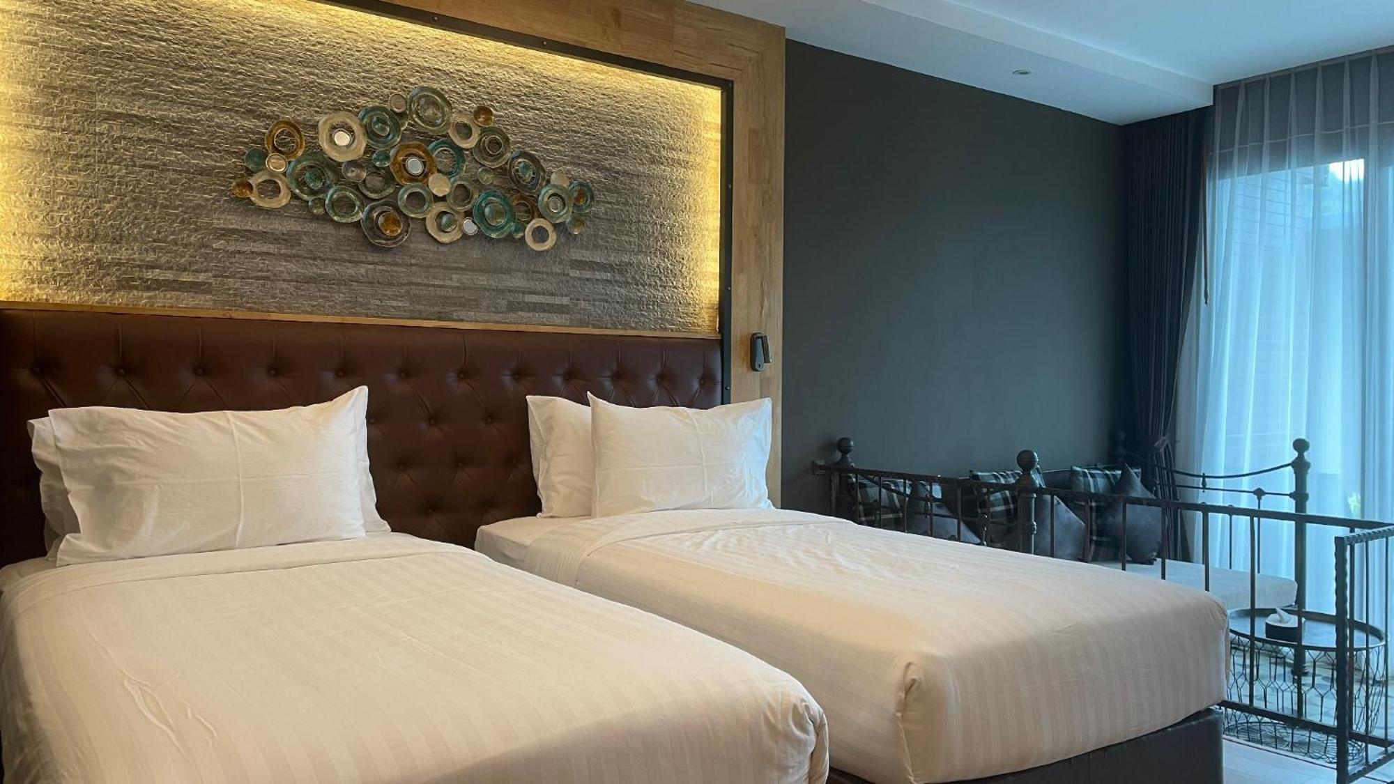Double or Twin Room Swimming Pool Access,1544304655:JPEG