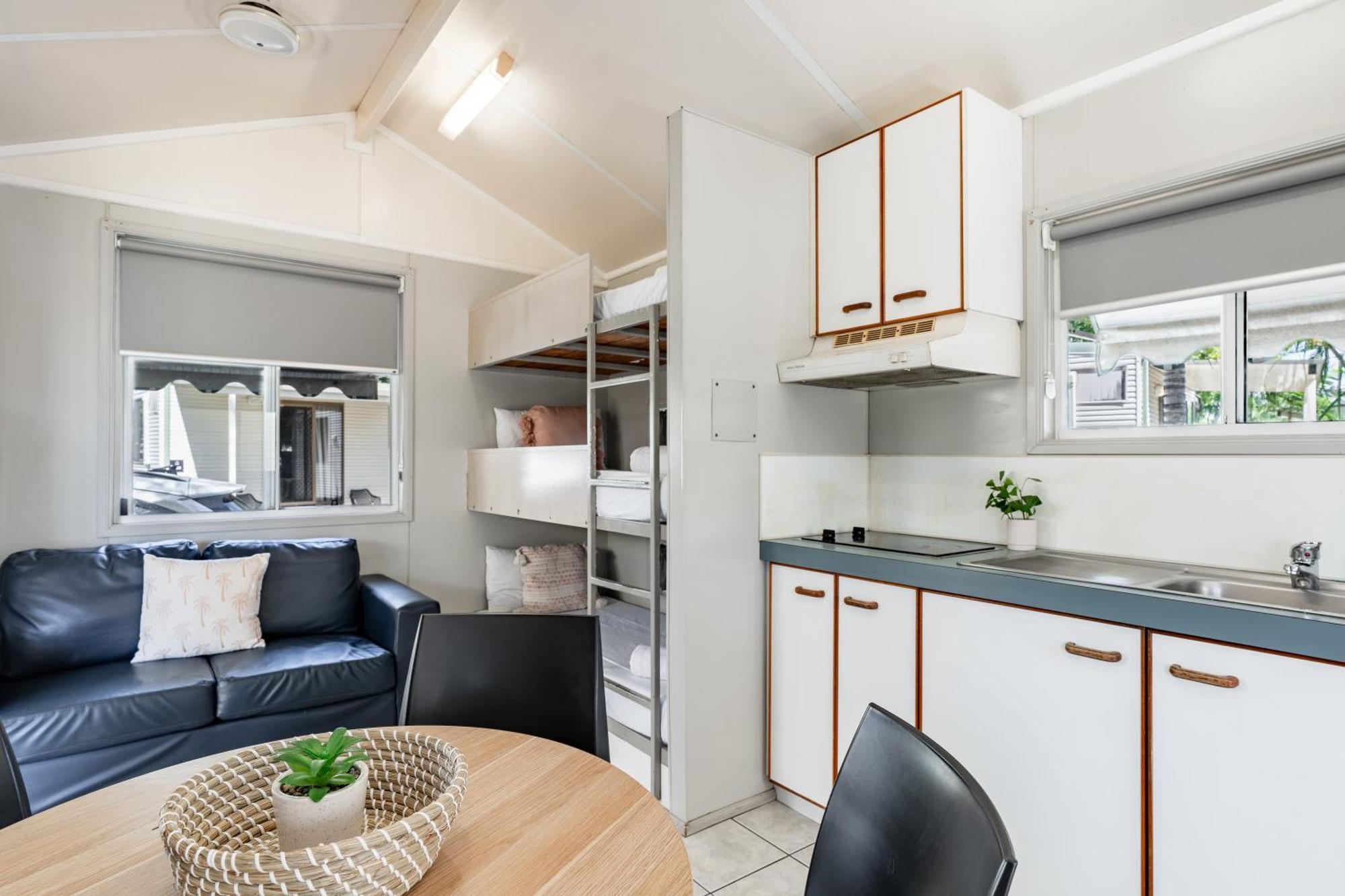 Standard Cabin (Studio) Shared Bathroom