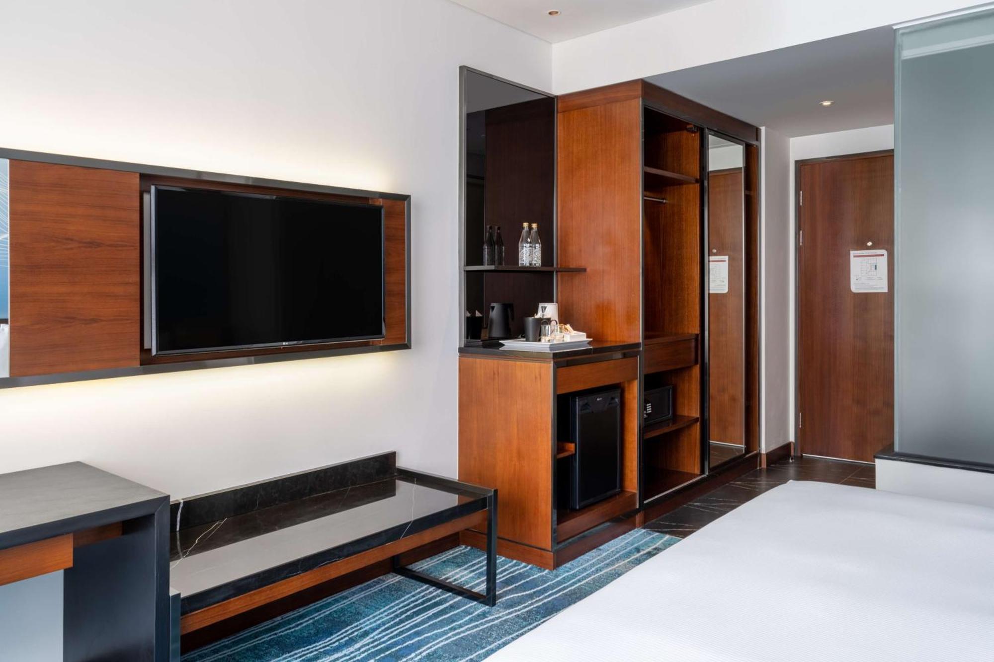 King Guest Room