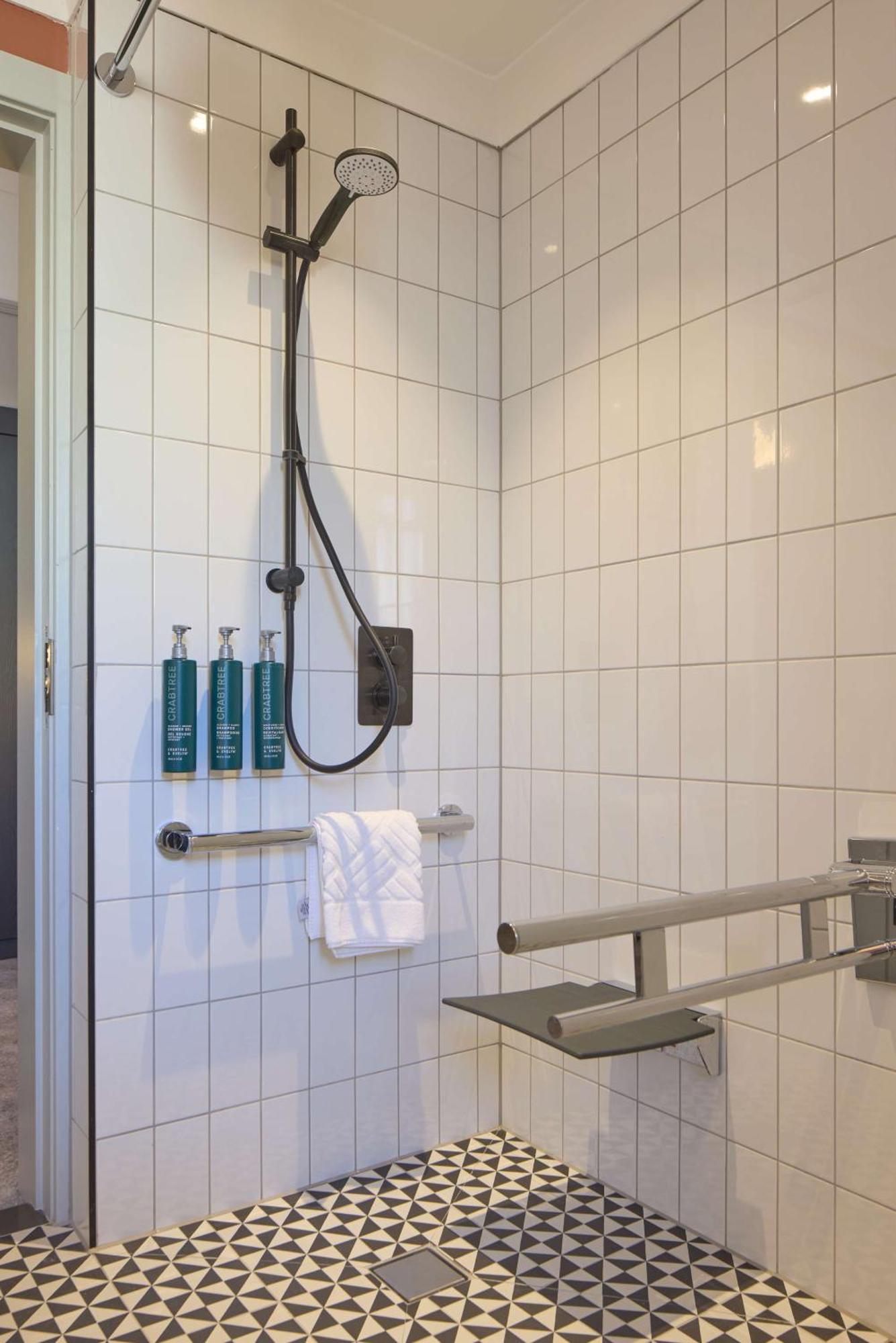 Twin Room Mobility Access