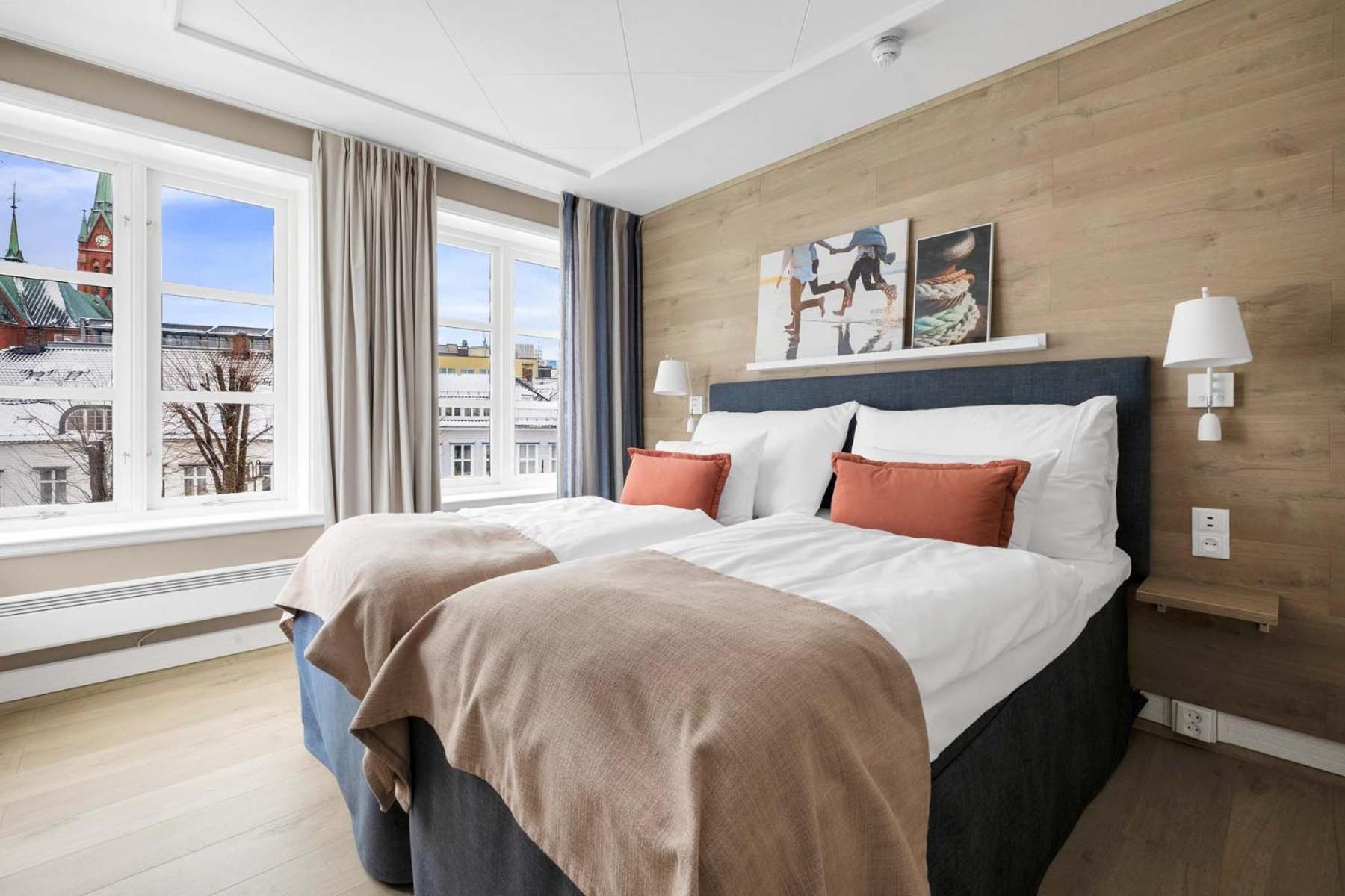 Standard Twin Room