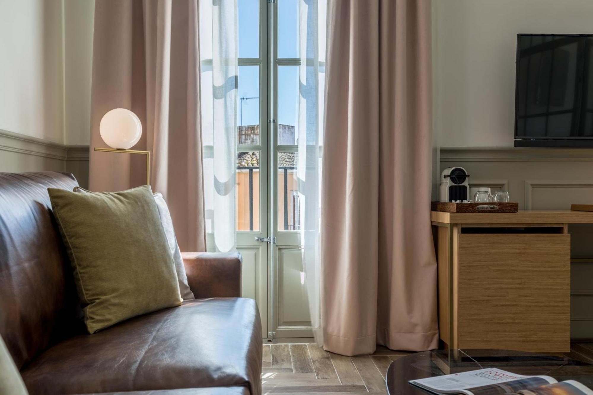 One bedroom Suite,1544999455:JPEG