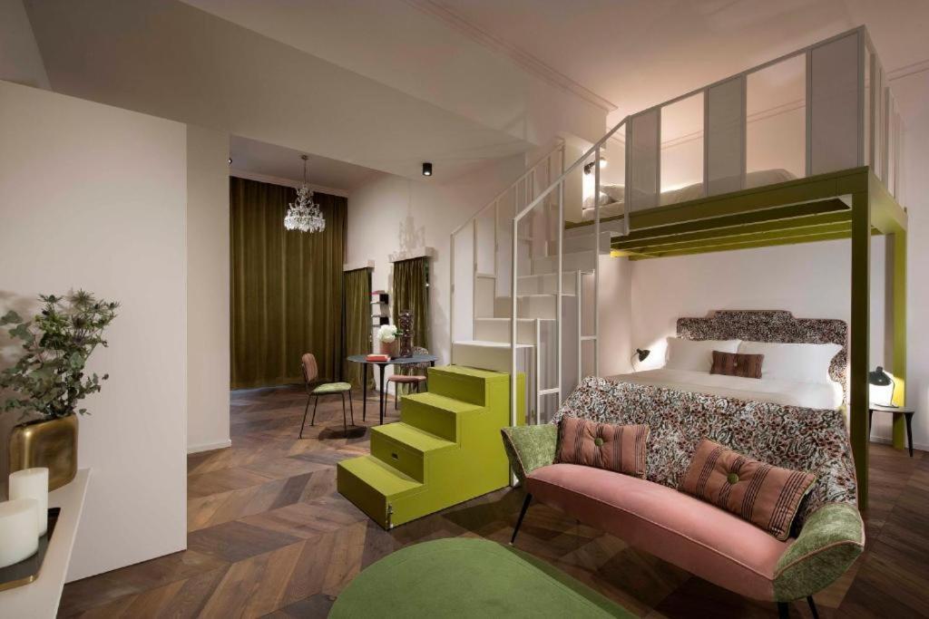 Deluxe Apartment,1402269824:JPEG