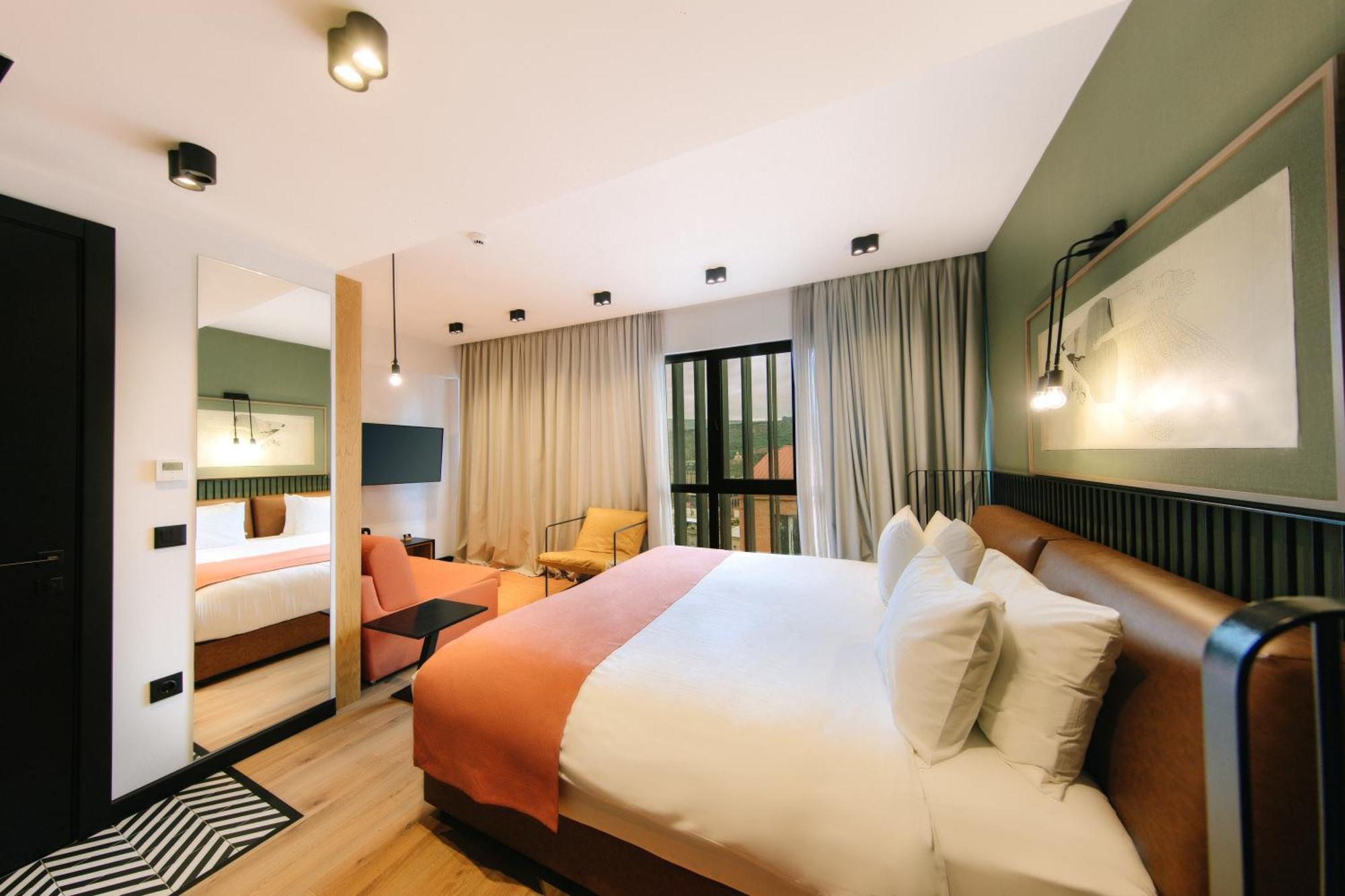 Deluxe Double or Twin Room