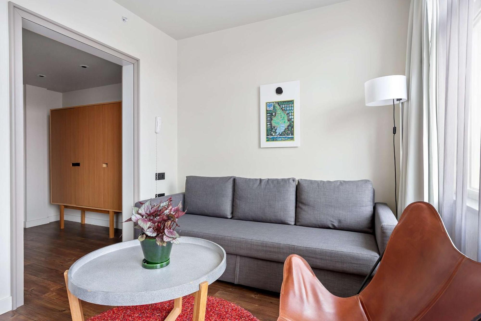 Deluxe Family King Room