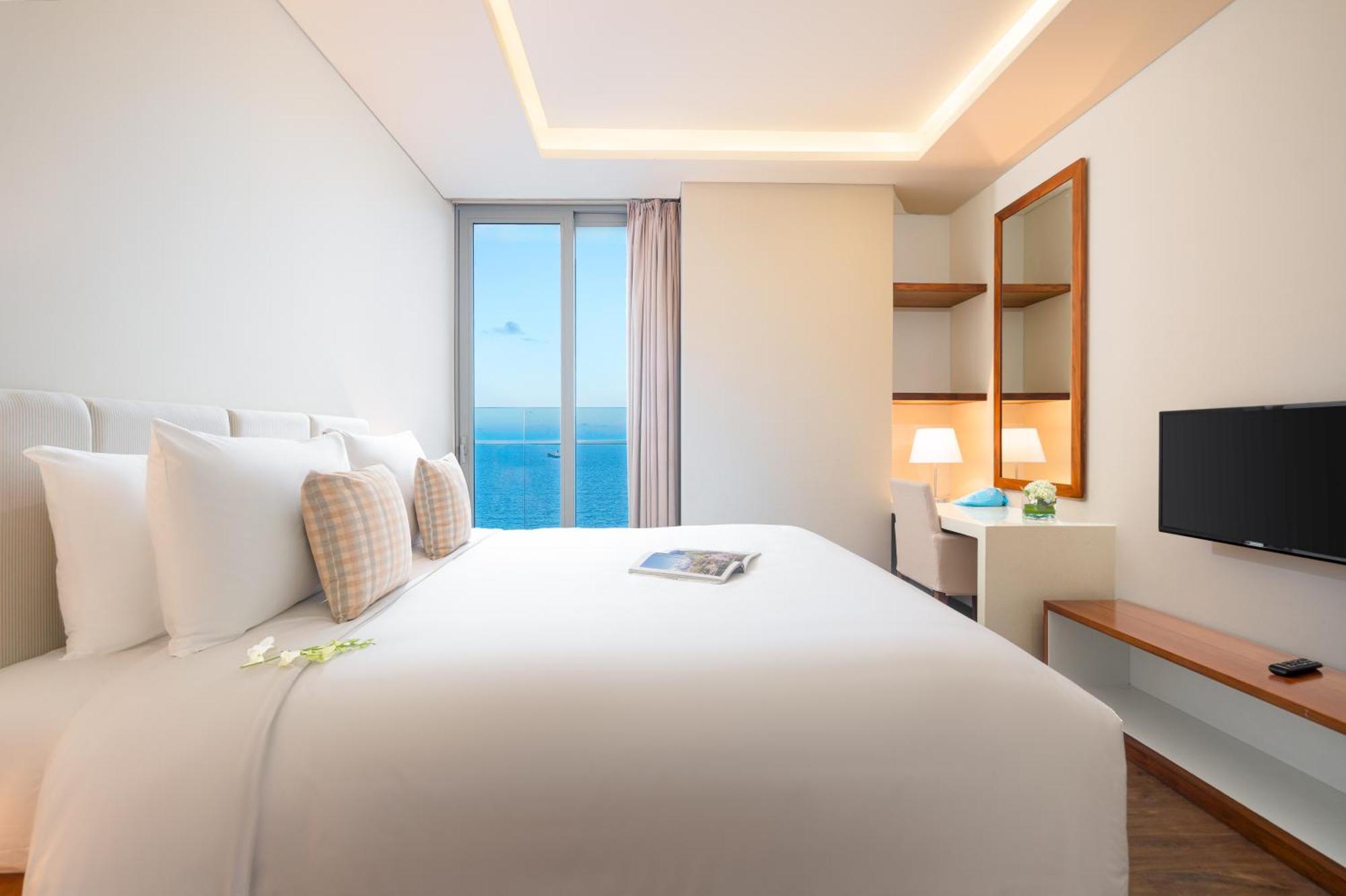 Special Offer - Two-bedroom Ocean View Suite with Balcony
