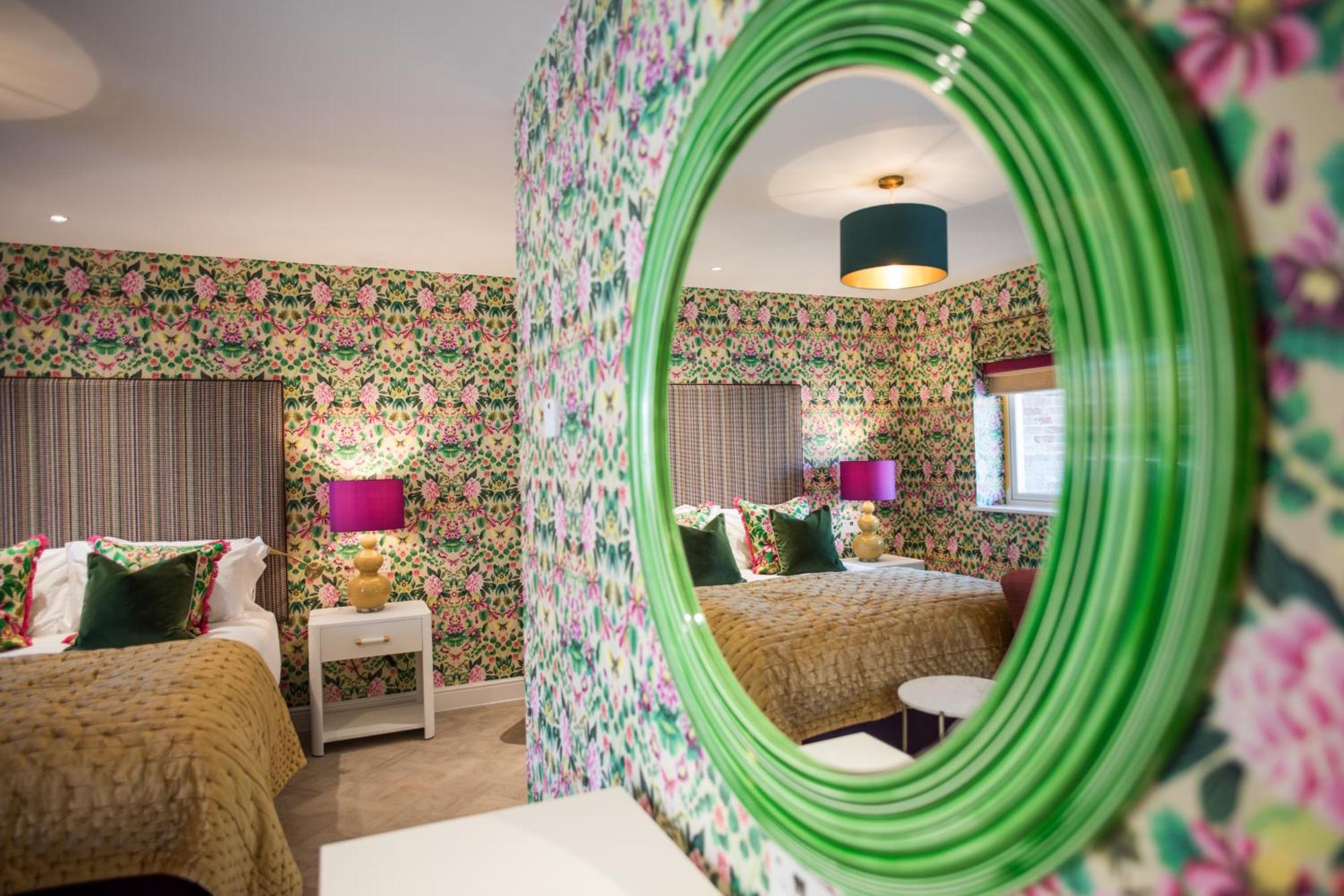 King Room with Pool View