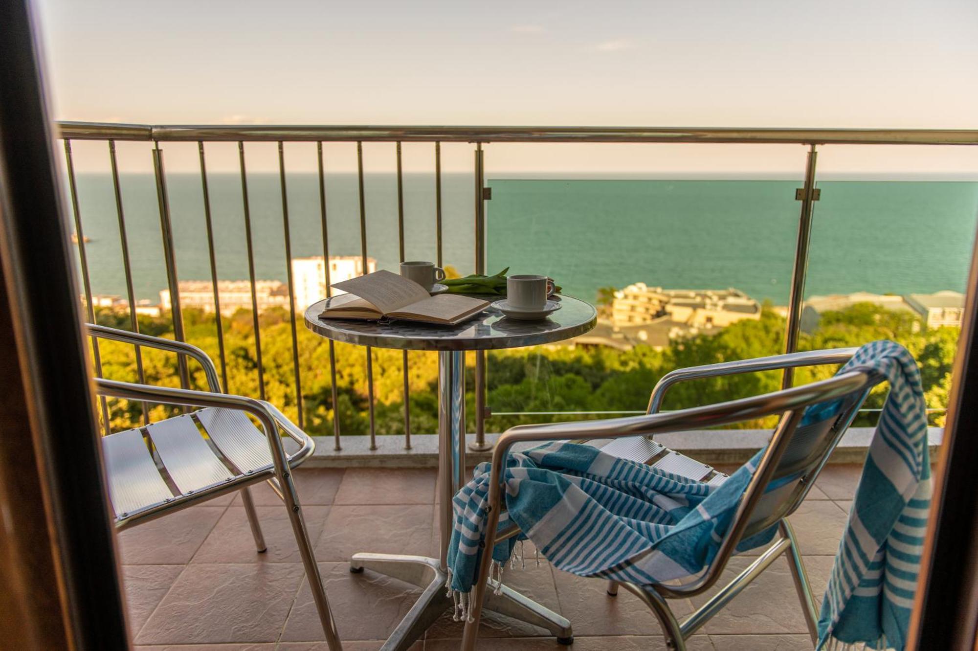 Standard Studio Balcony