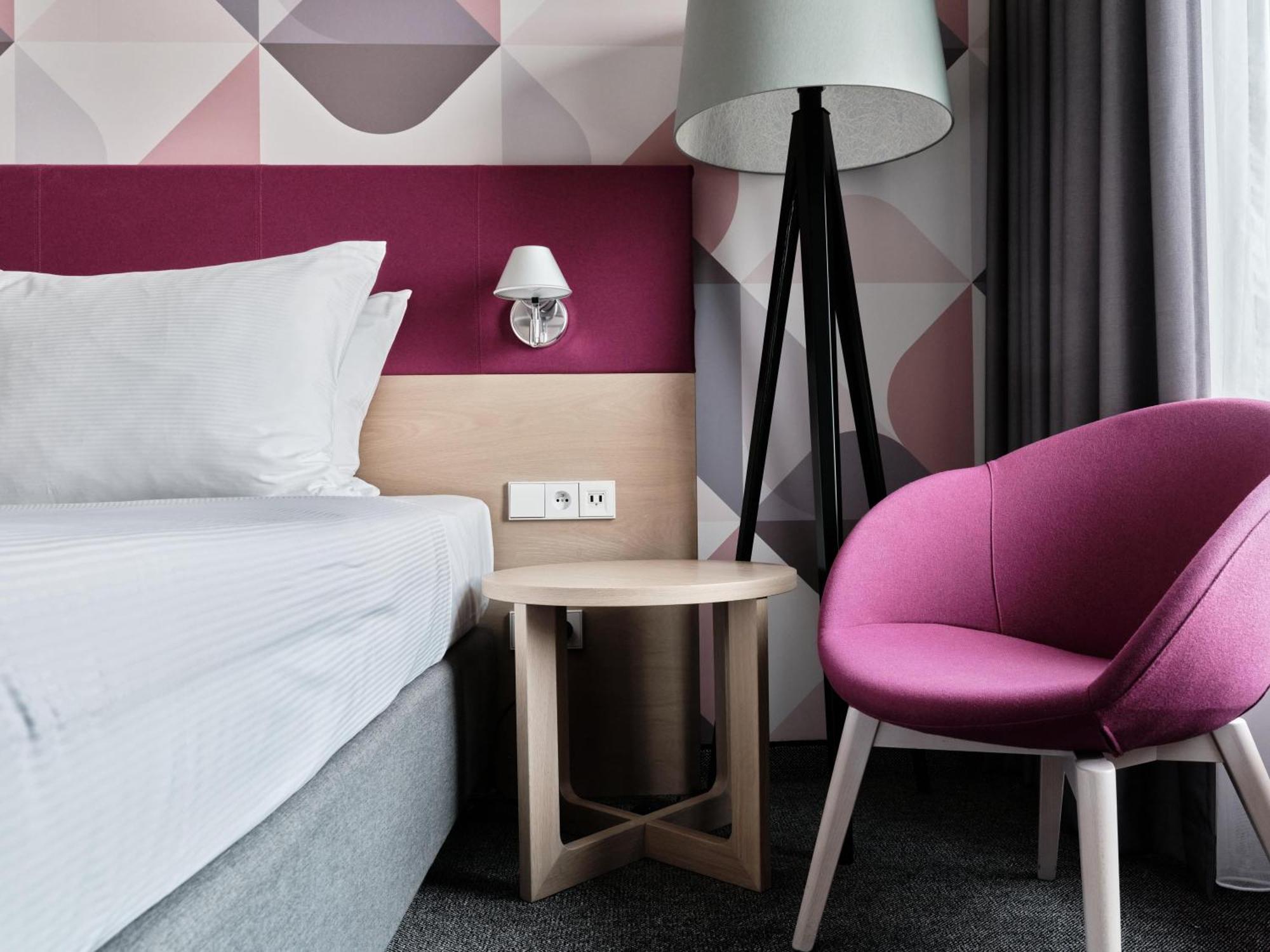 Standard Twin Room with Two Twin Beds