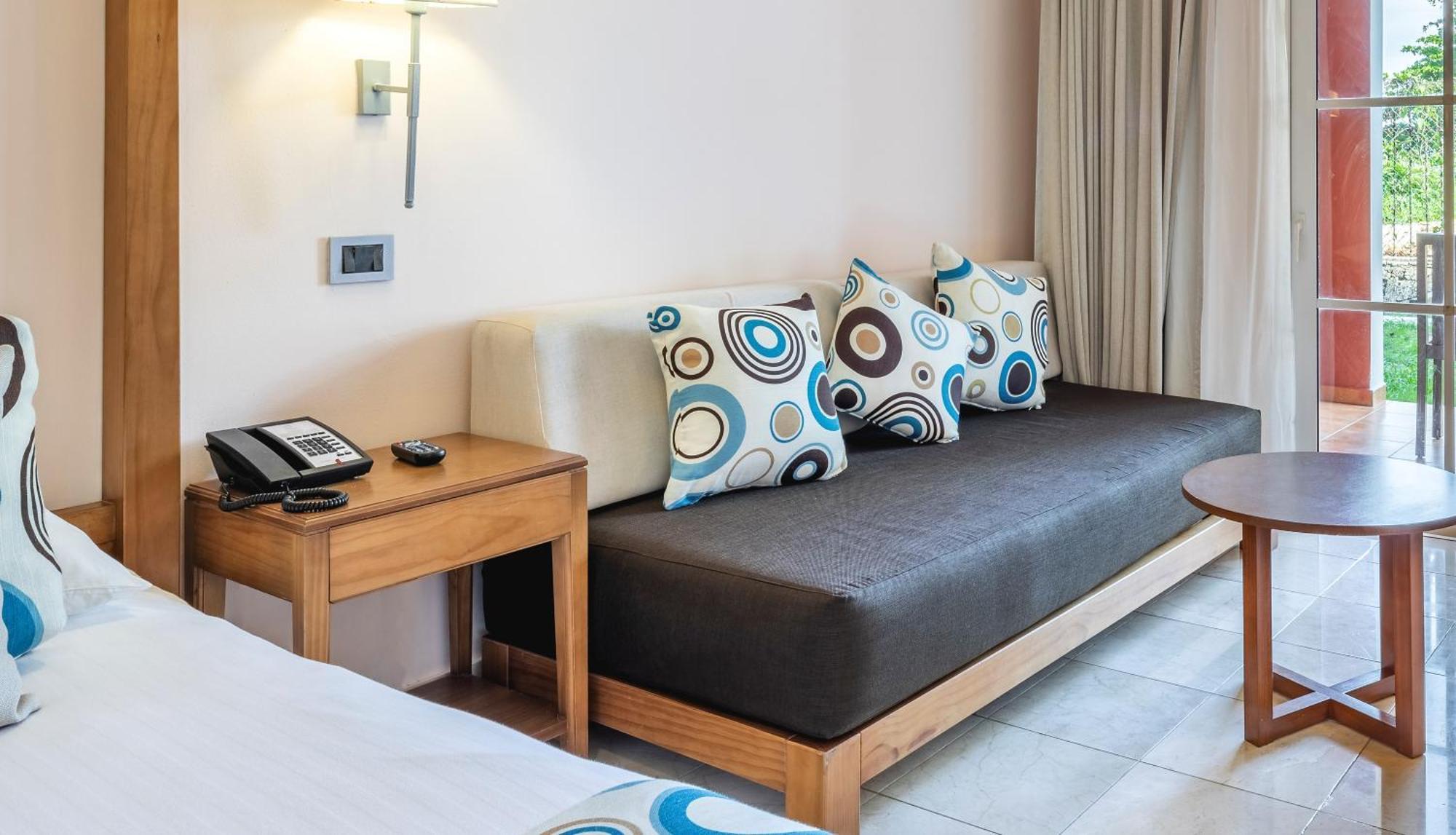Habitación Superior con vistas al jardín solo para adultos - Camas grandes