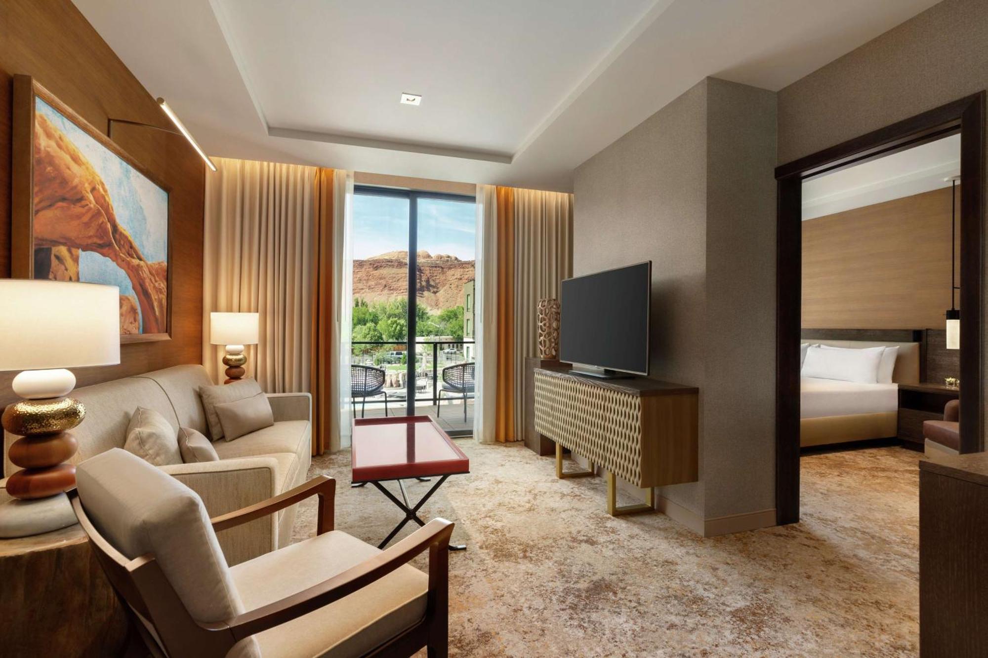 One-Bedroom King Suite,1551429904:JPEG