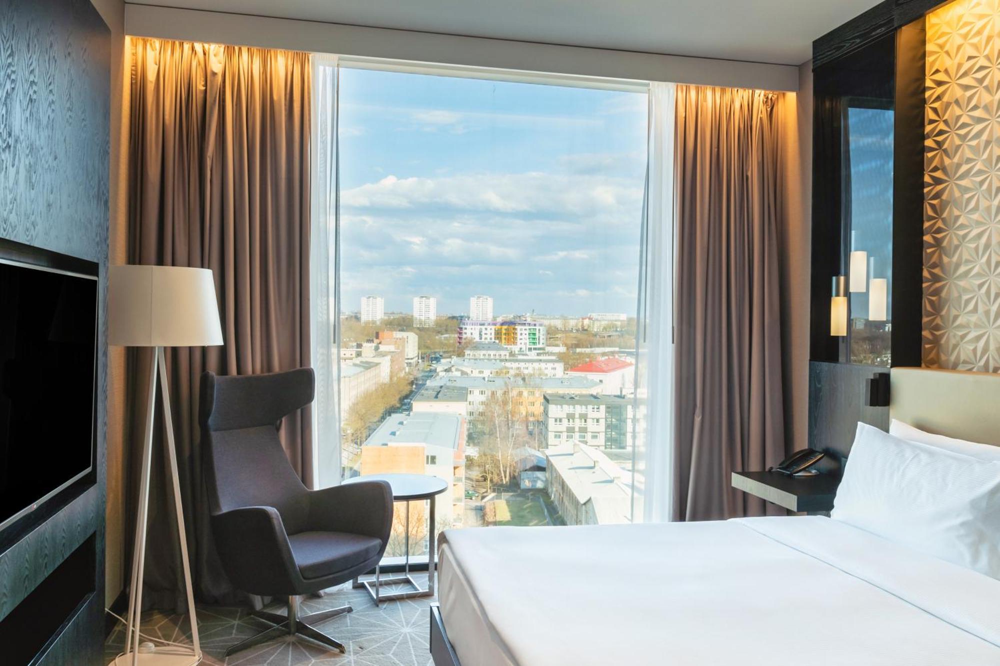 King Guest Room,1551745582:JPEG