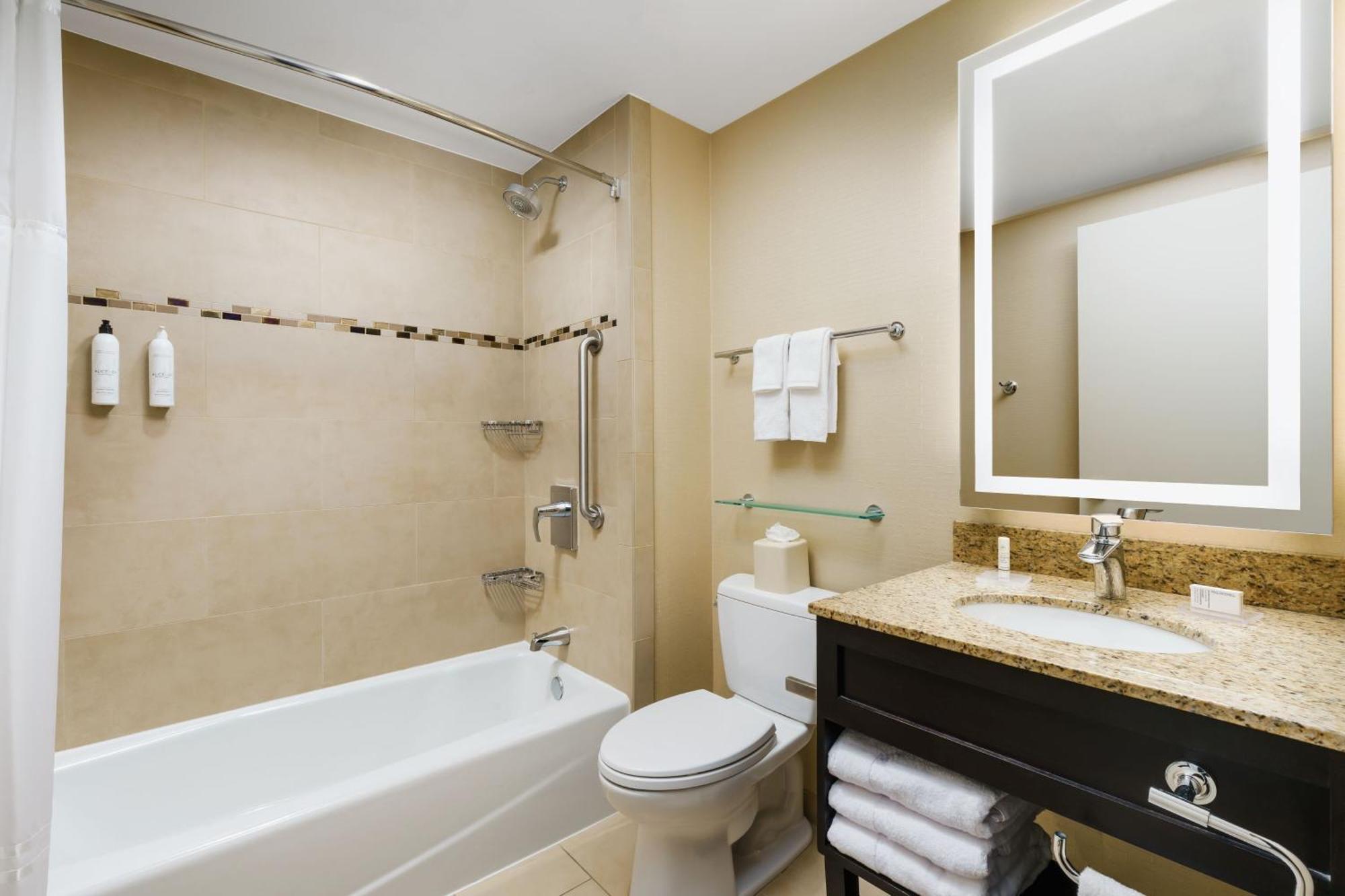 Double Room Two Double Beds City View