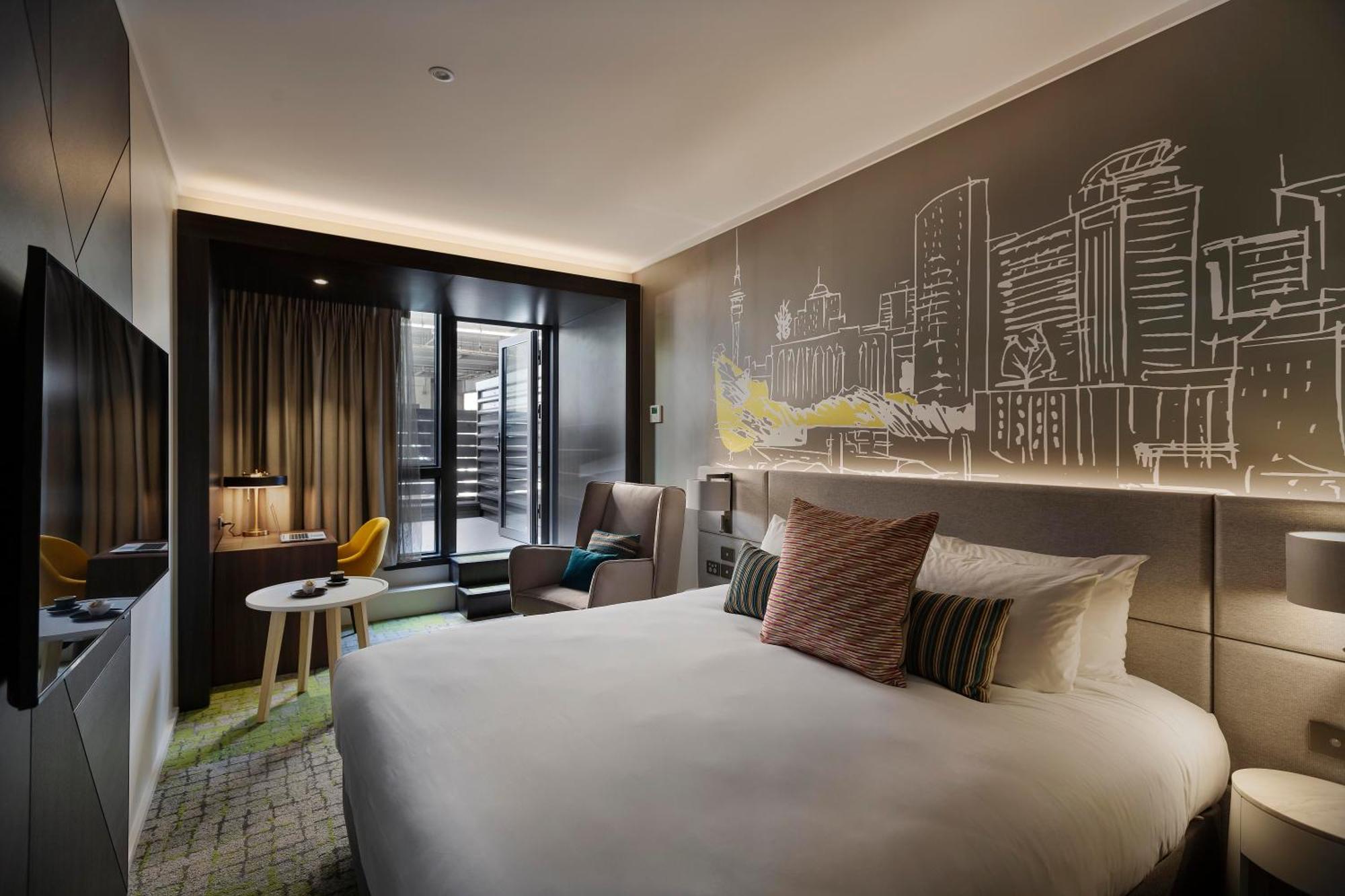 Superior King Room