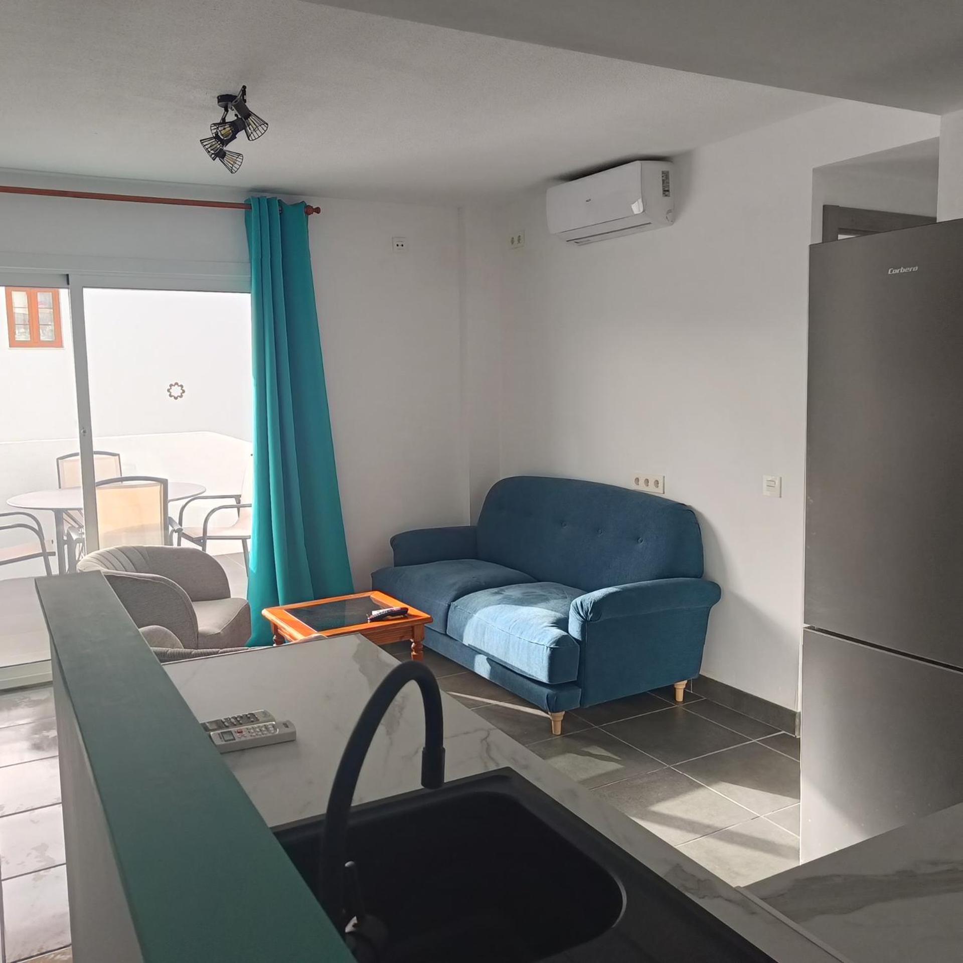 Apartamento de 2 dormitorios con vistas al mar