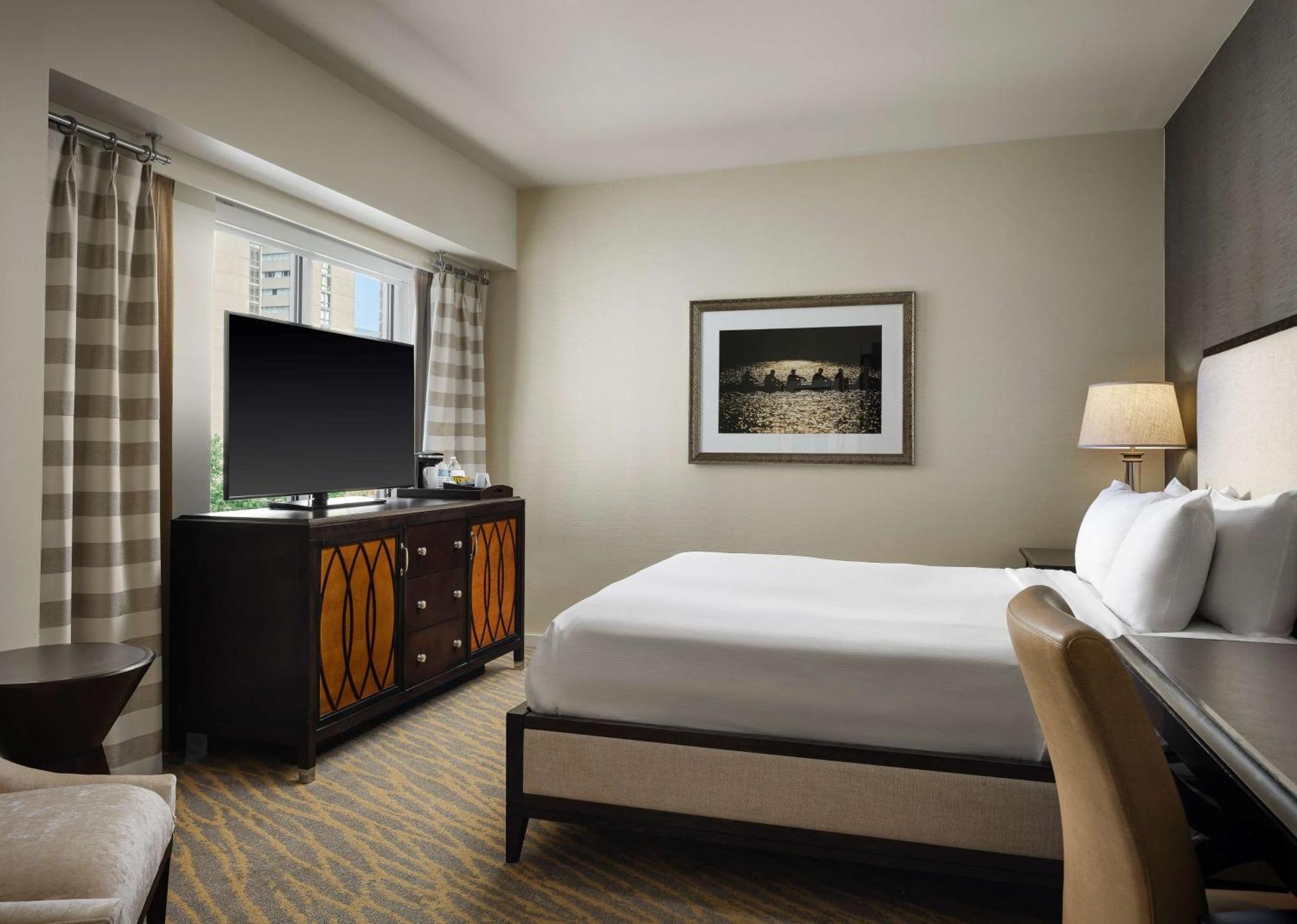Queen Room