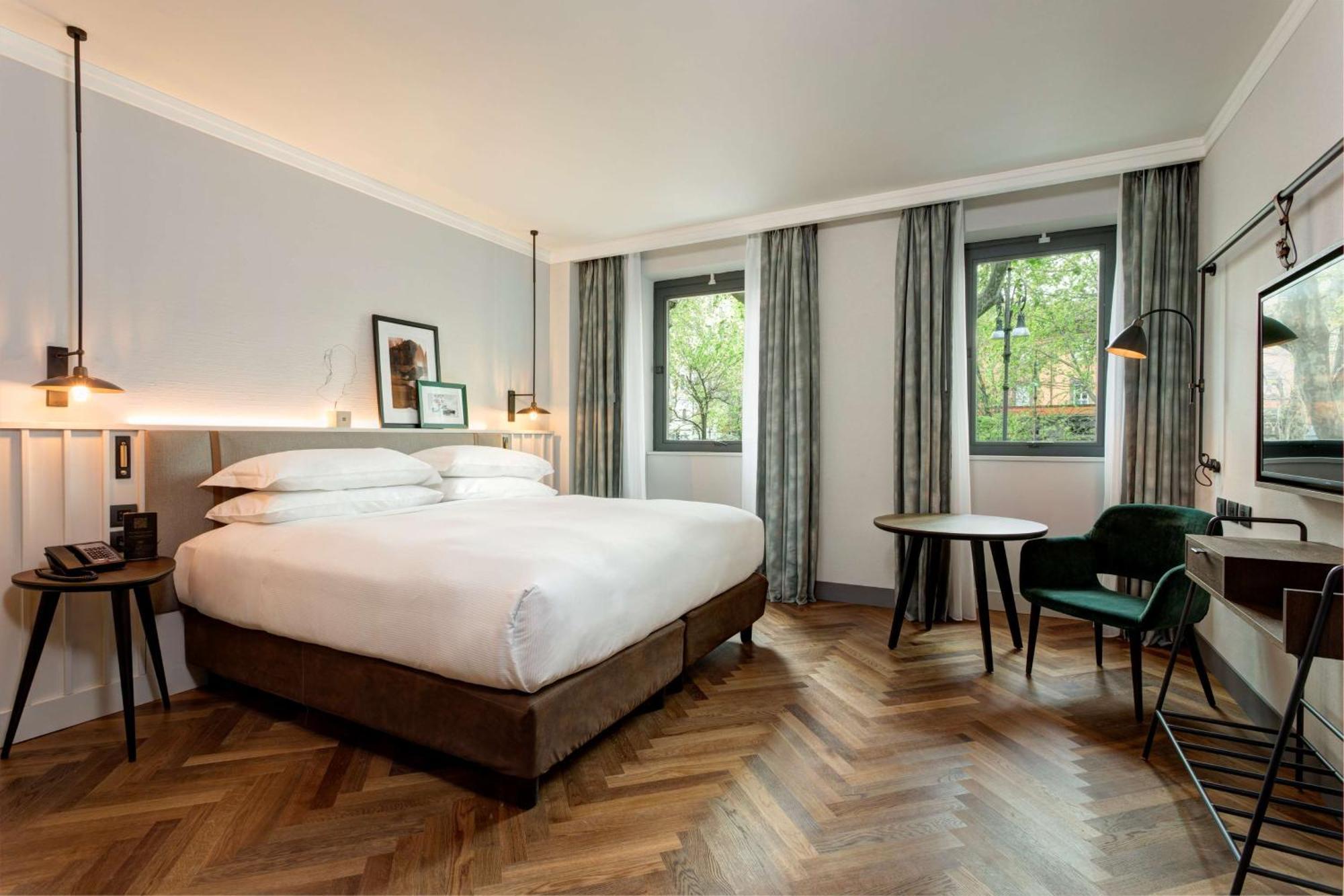 King Room Mobility Access