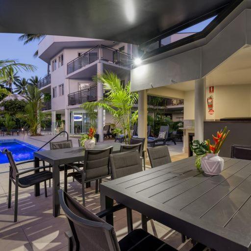 Superior One-Bedroom Apartment