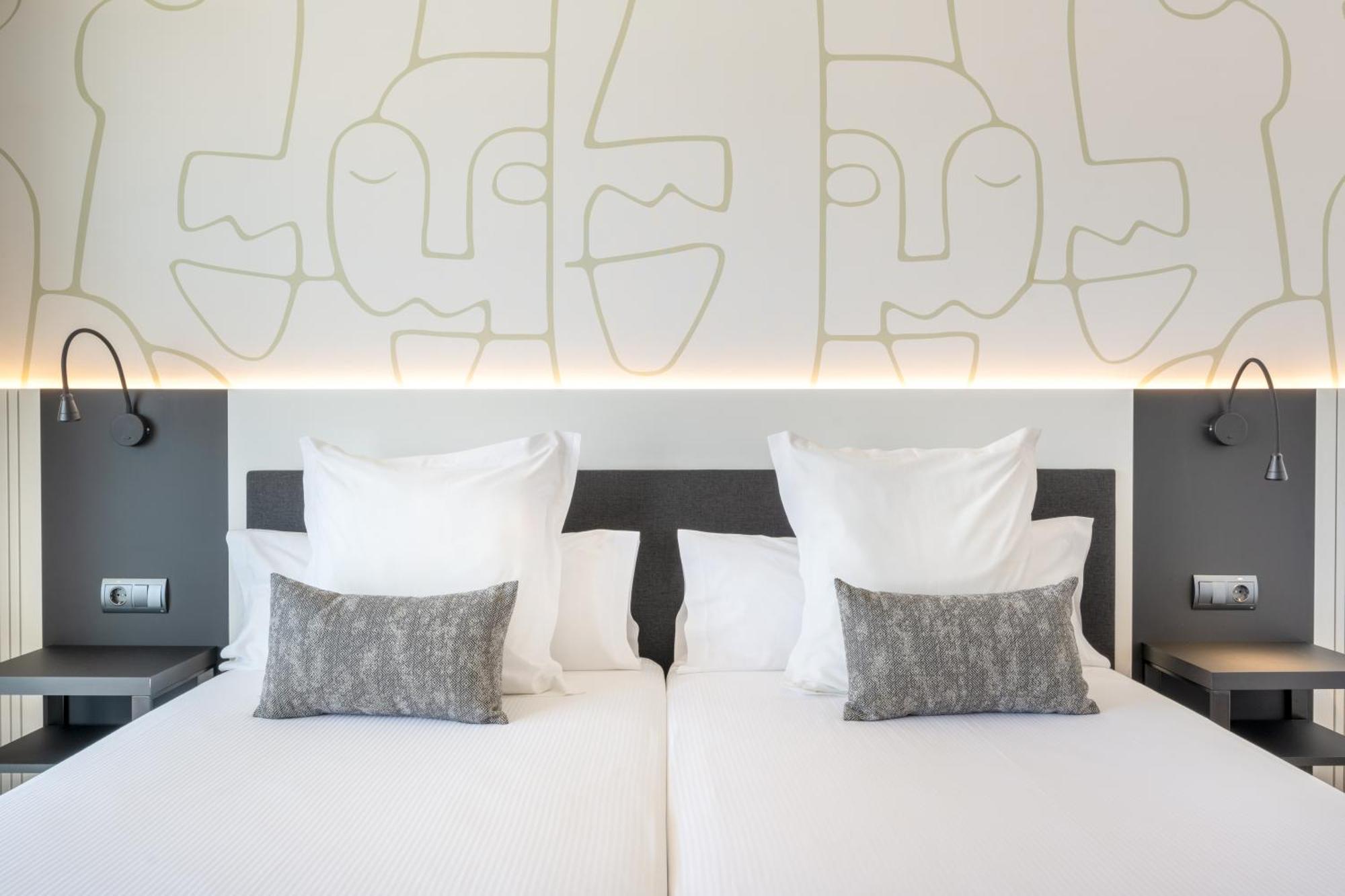 Superior Double or Twin Room Sea View