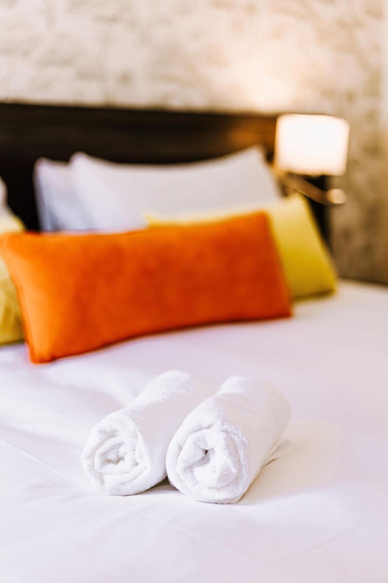 Deluxe Double Room with Bath