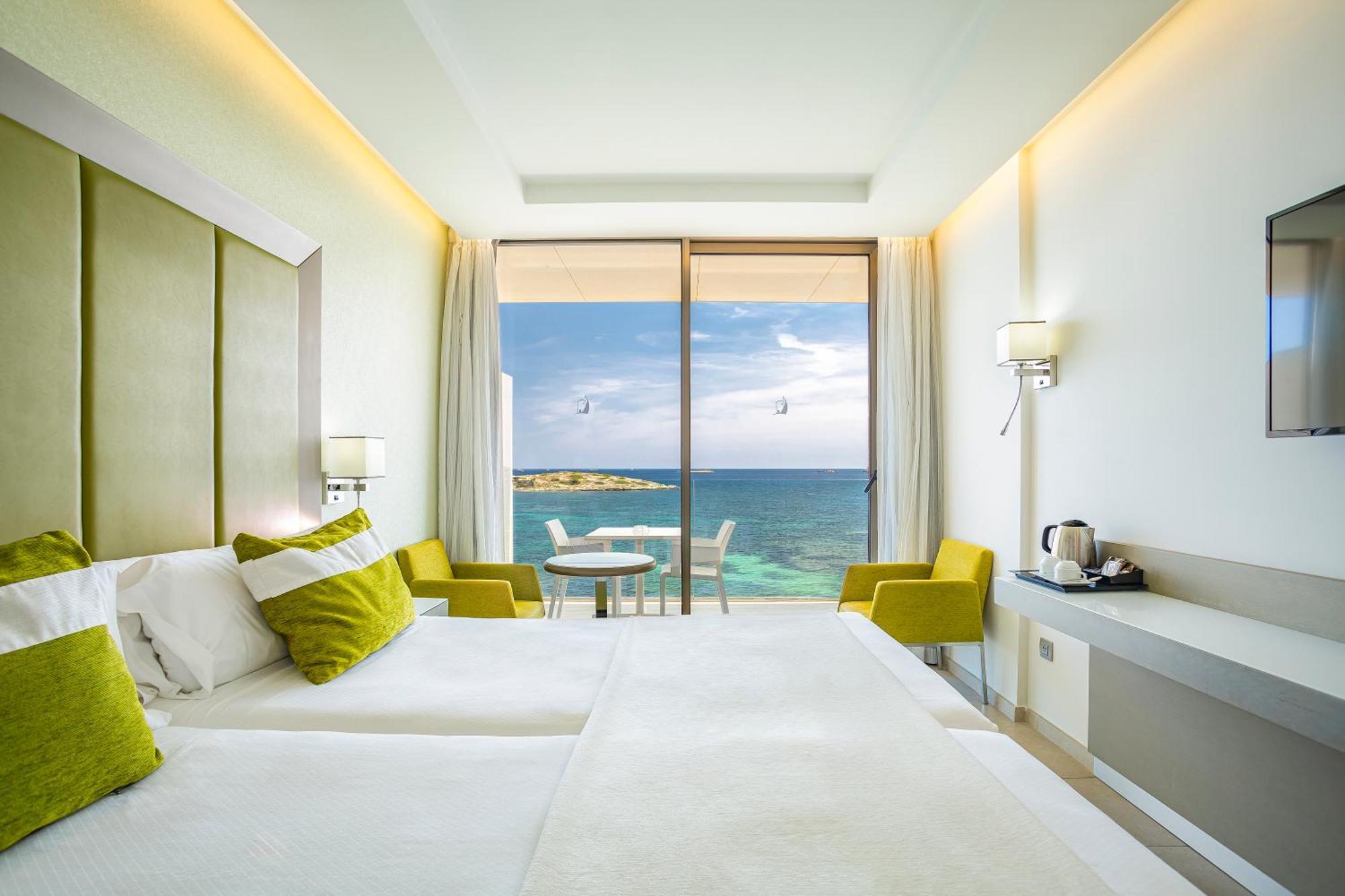 Double Room Sea View,1553395003:JPEG