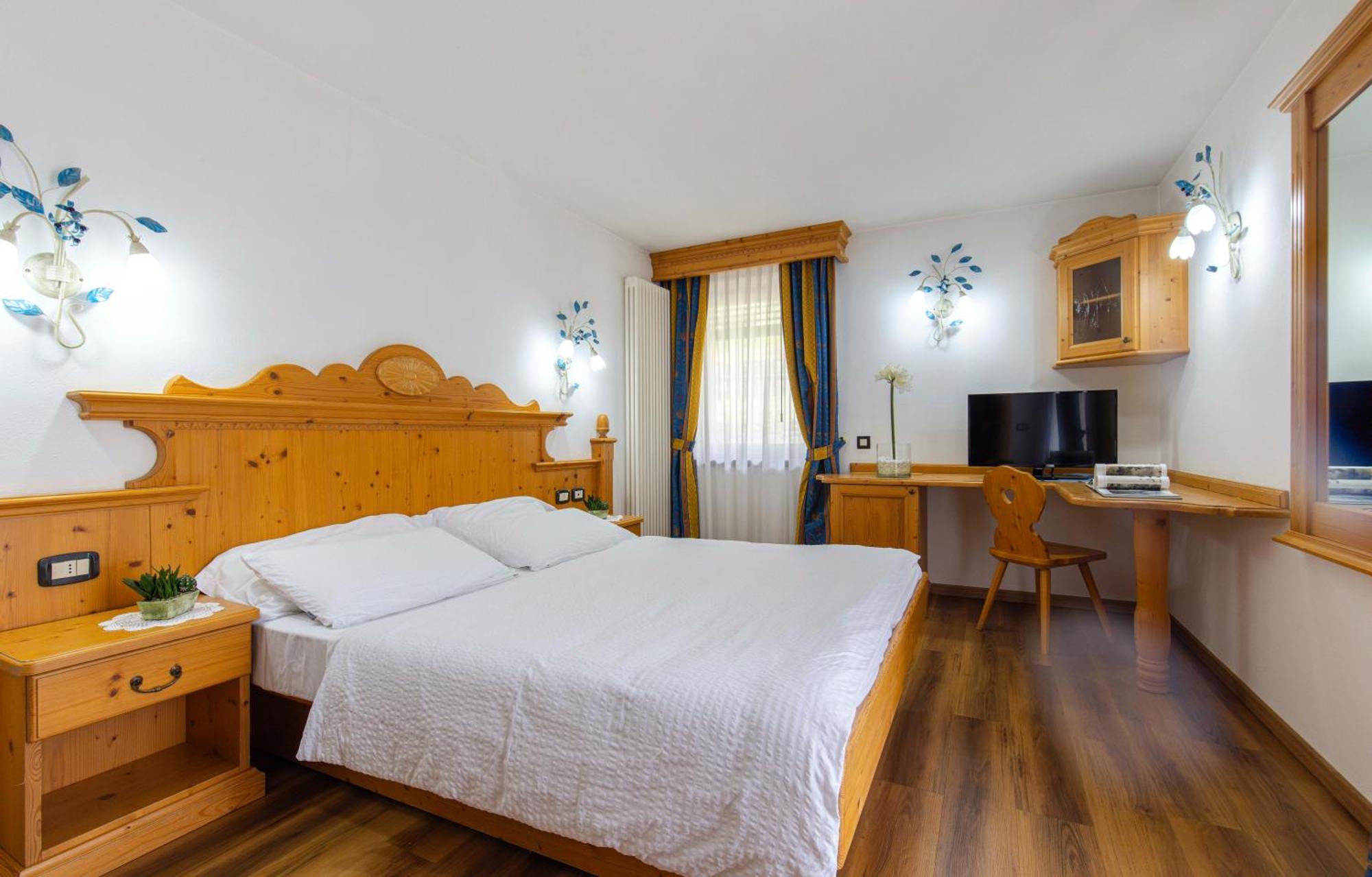 Double Room,233853307:JPEG