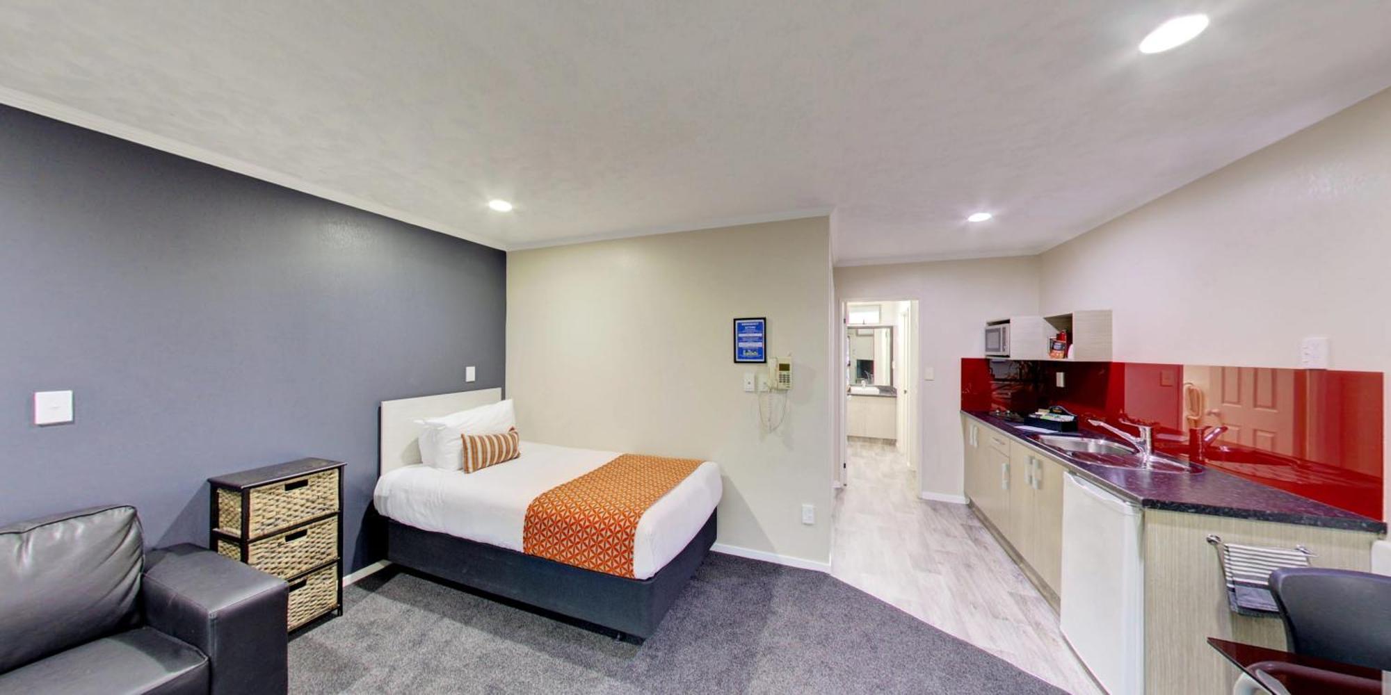 One-Bedroom Suite