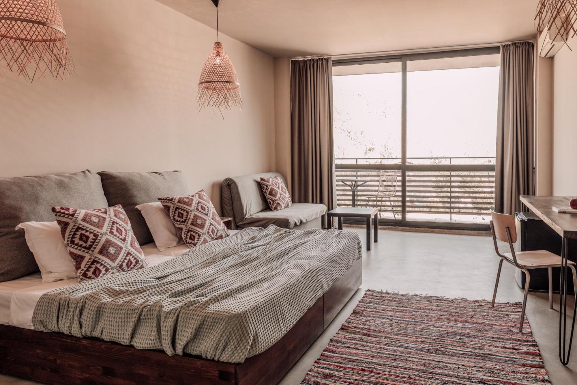 Standard Twin Room Balcony