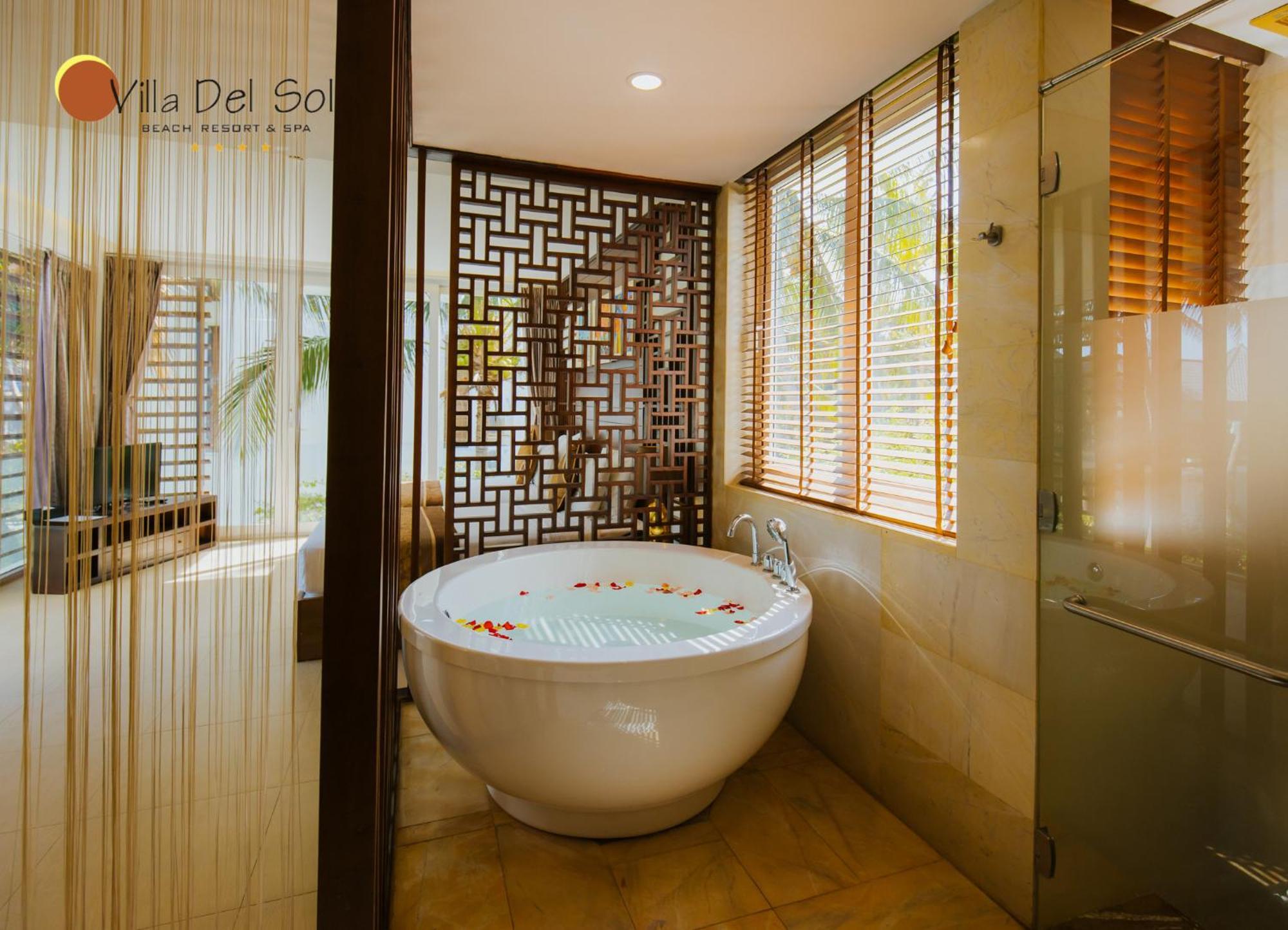 Double or Twin Room Balcony