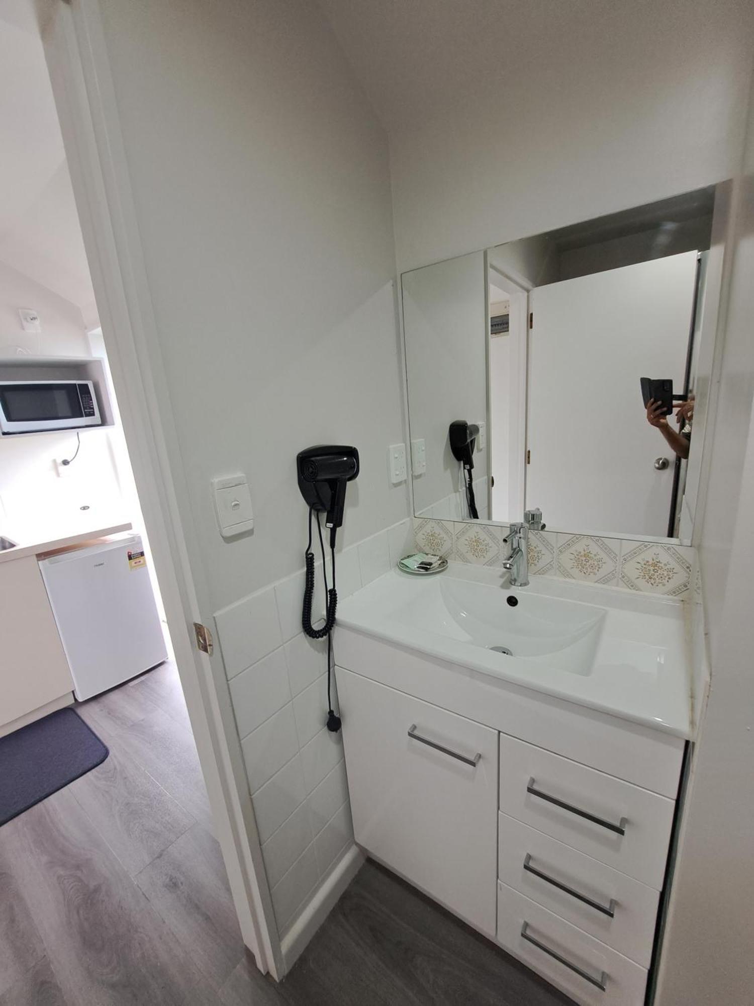 Studio Twin Room