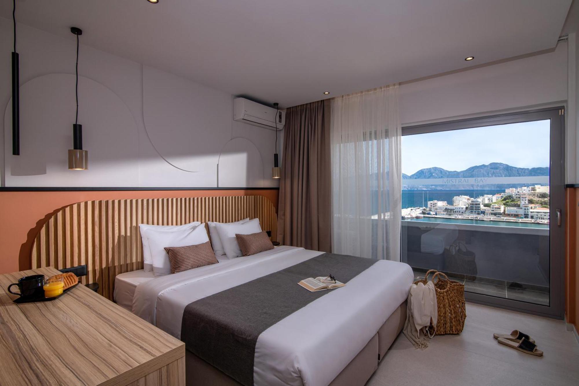 Double or Twin Room Side Sea View