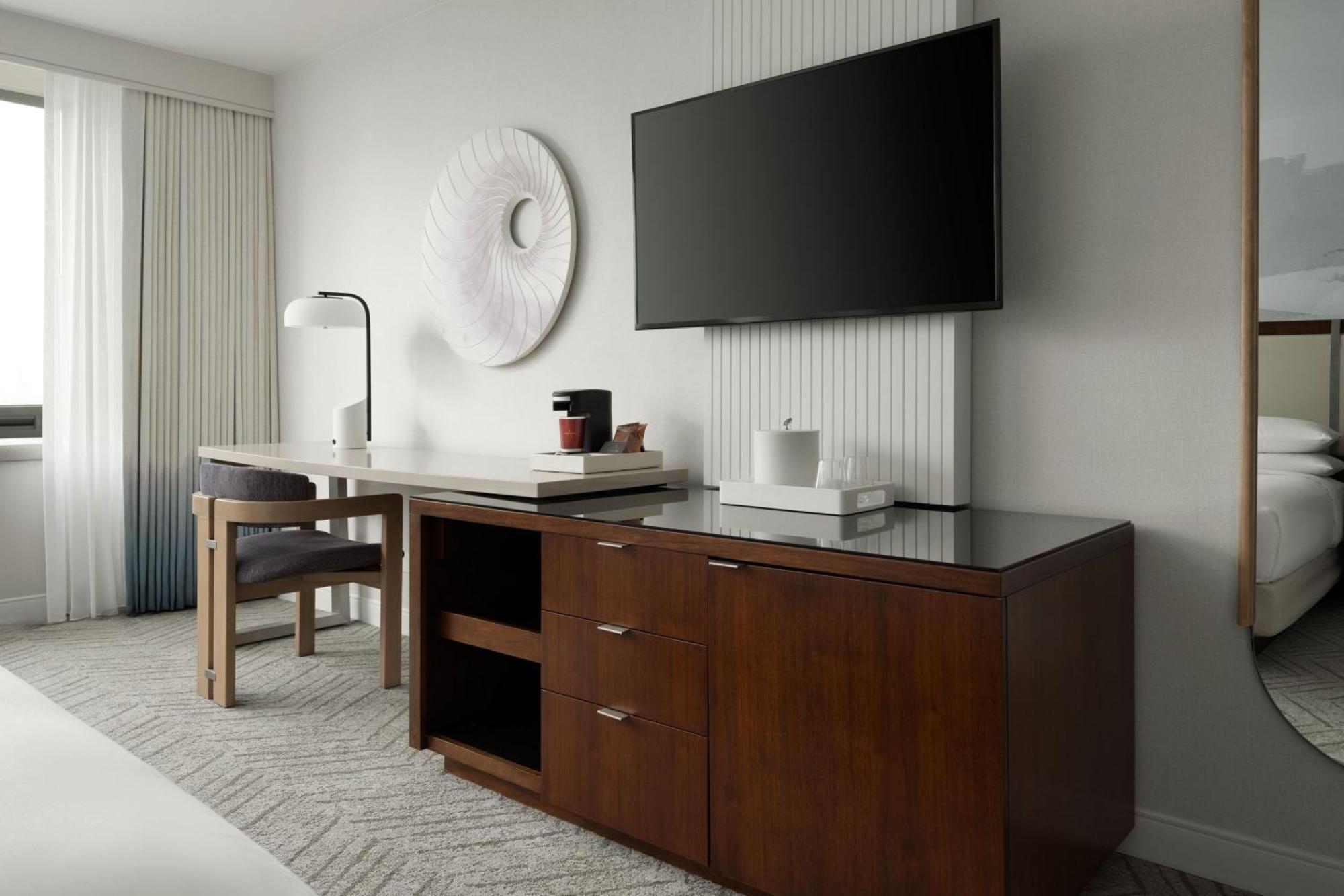 M Club lounge access, Club Guest room, 1 King, Harbor view (Mobility Accessible w/Roll-in Shower)