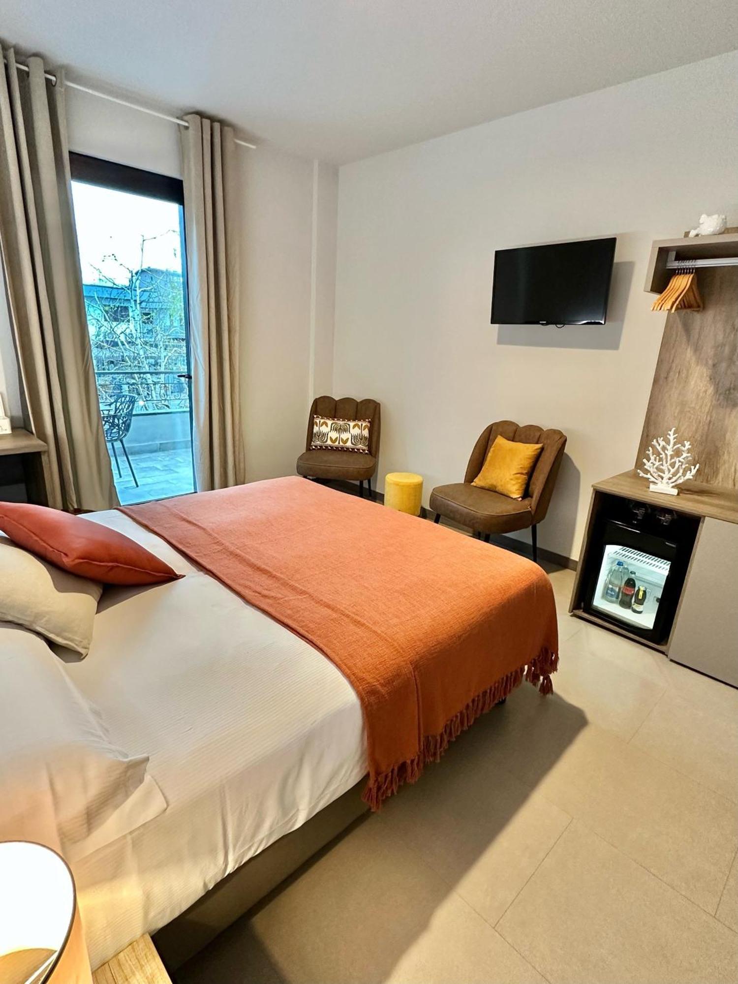 Double or Twin Room Balcony