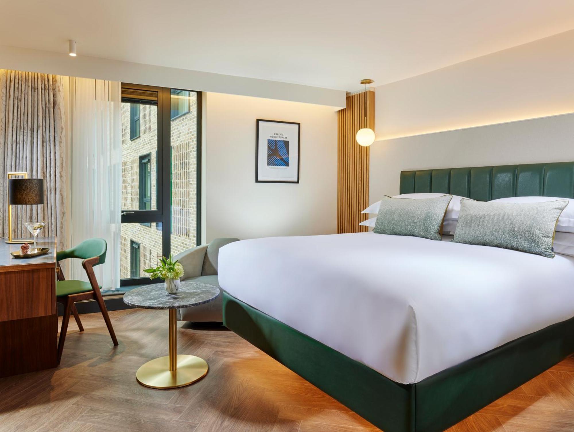 Standard King Room