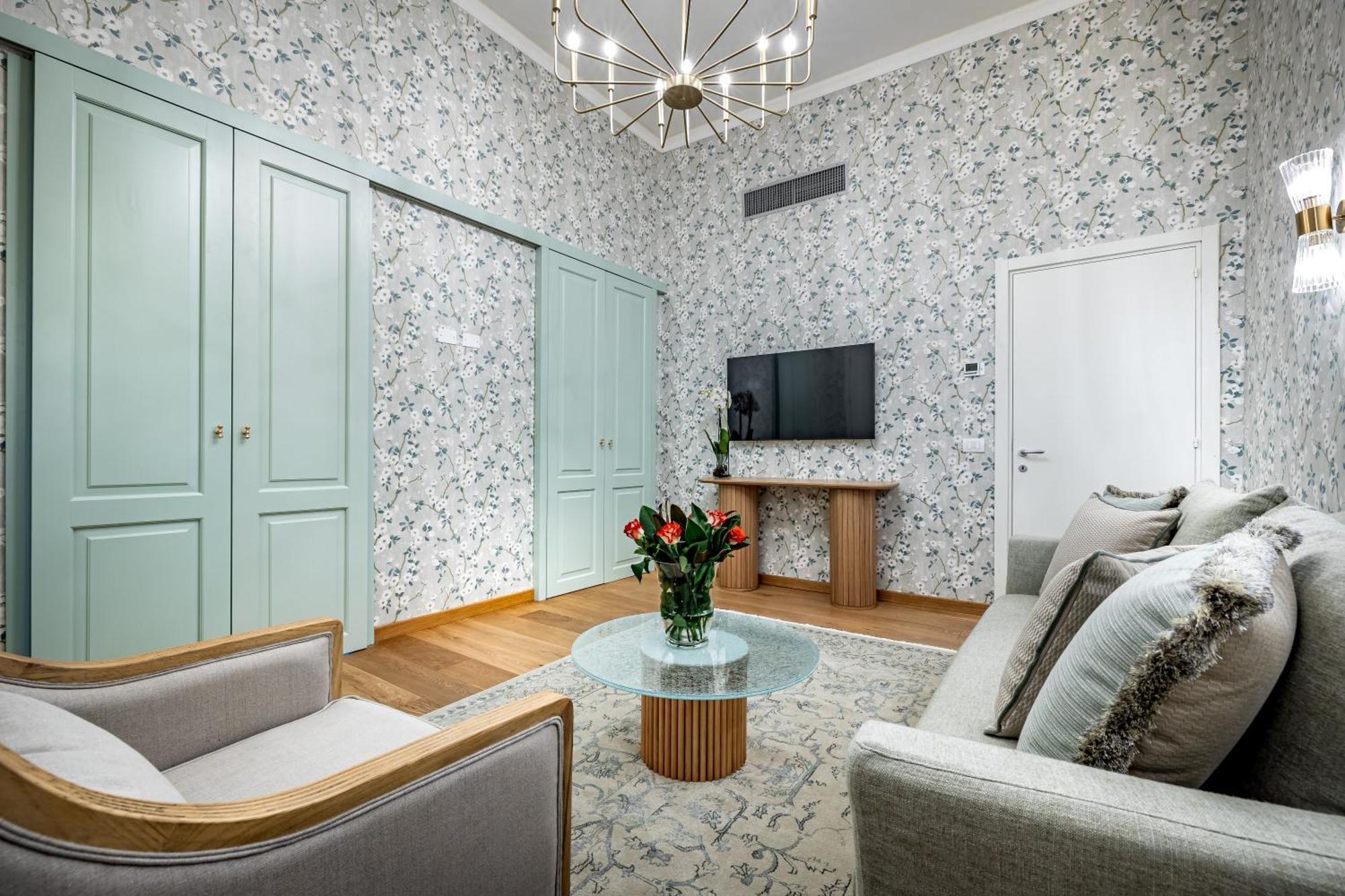 Suite with Spa Bath
