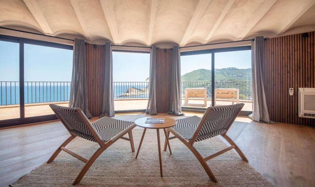 Deluxe Apartment 210 mit Terrasse und Meerblick