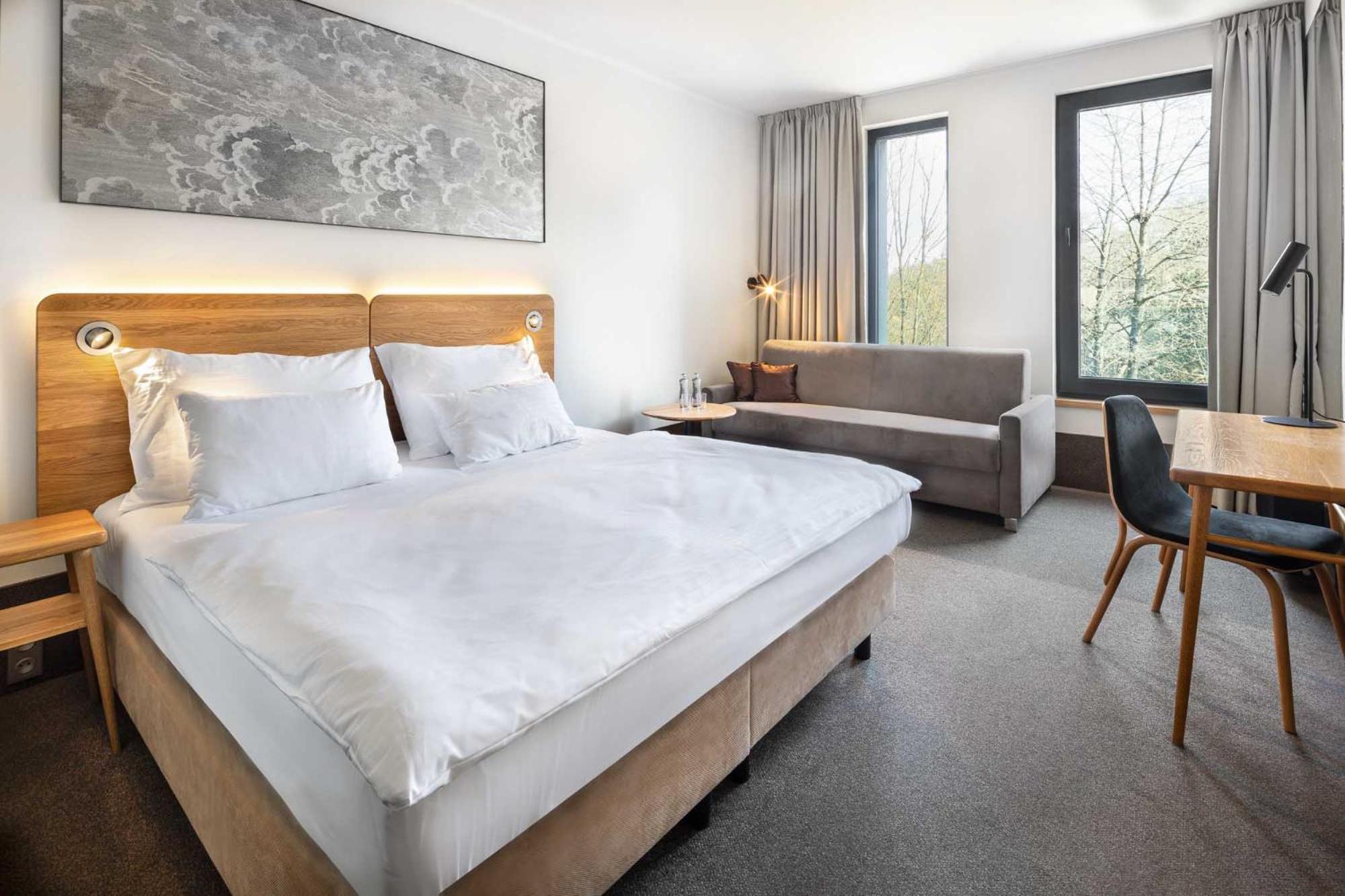 Depandance Doppel- oder Zweibettzimmer mit Sofa – Nebengebäude