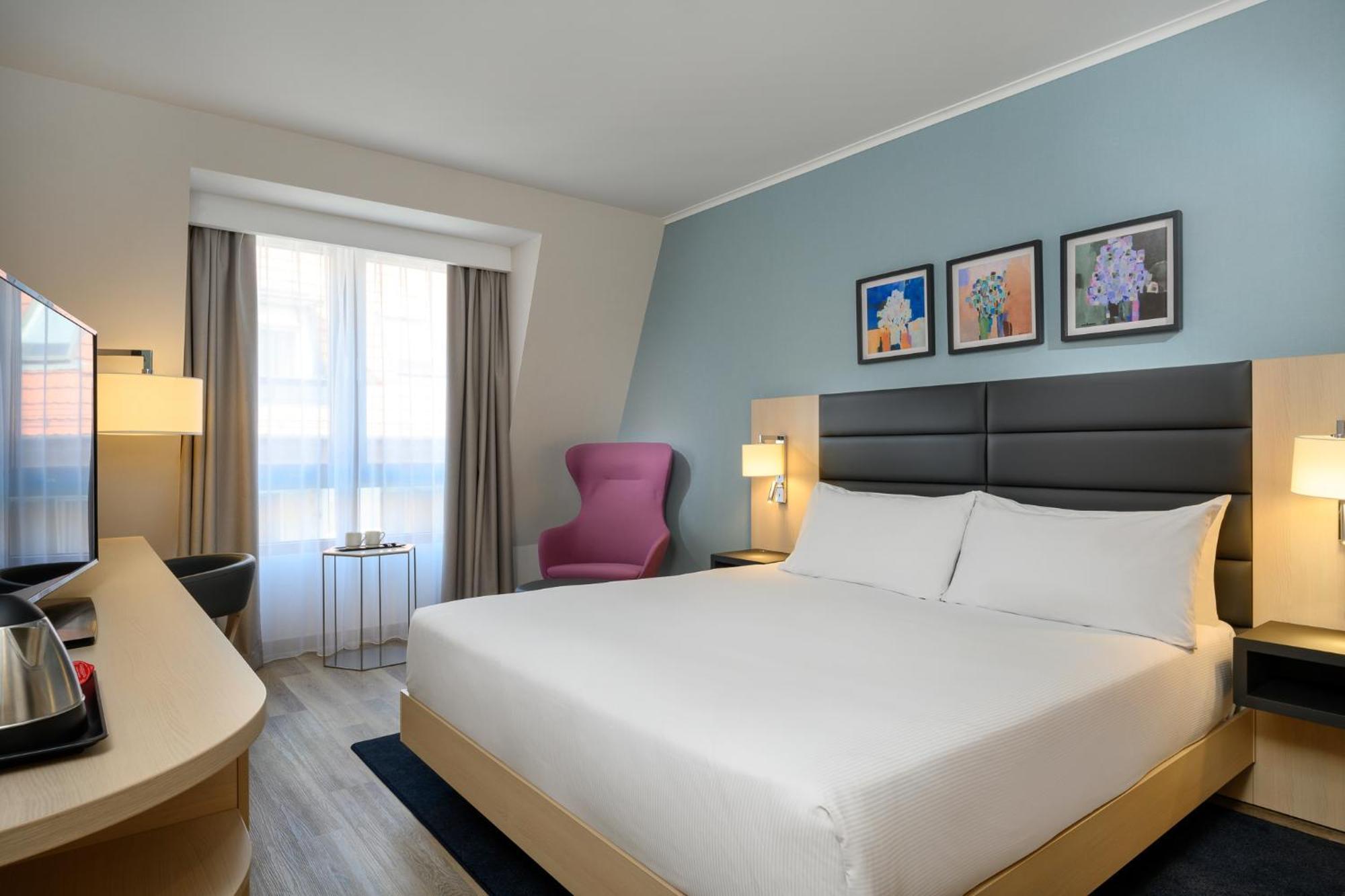 King Guest Room