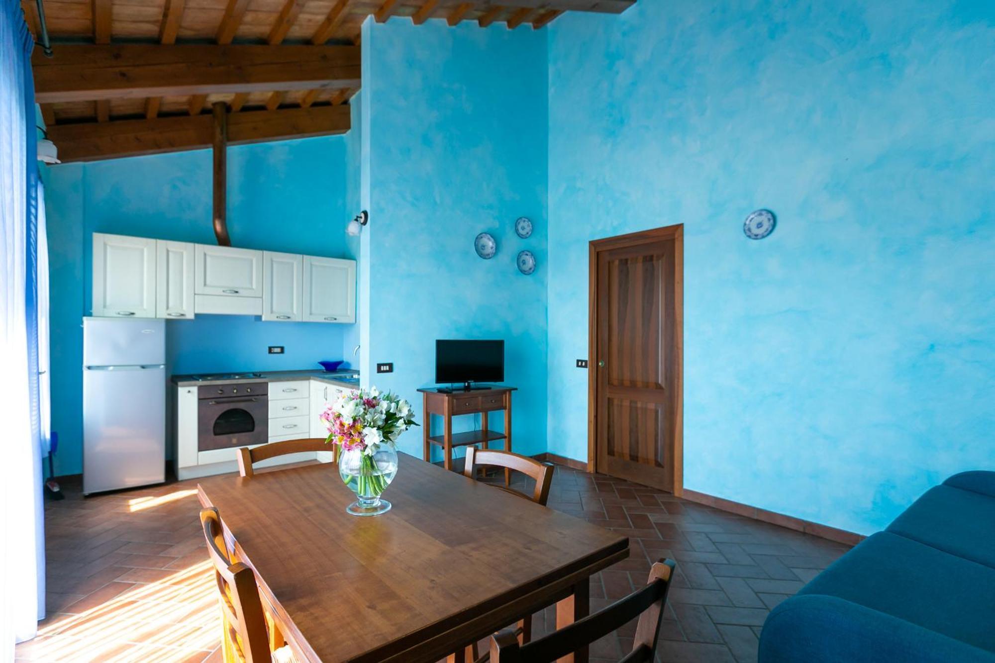Luxury Two-Bedroom Apartment,155550977:JPEG