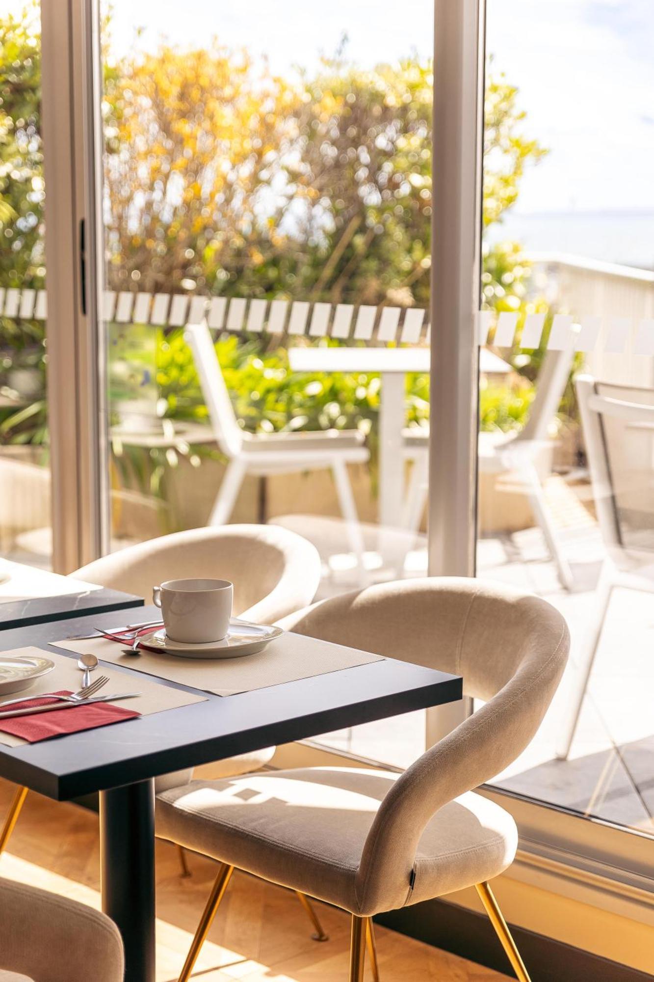 Chambre Double Supérieure avec Terrasse - Vue sur Mer