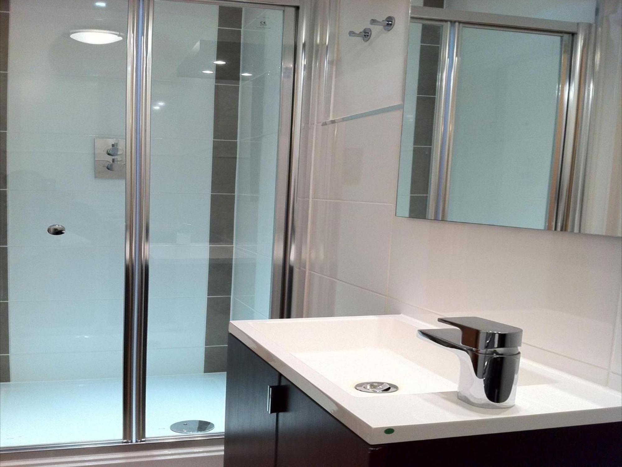 One Bedroom Apartment