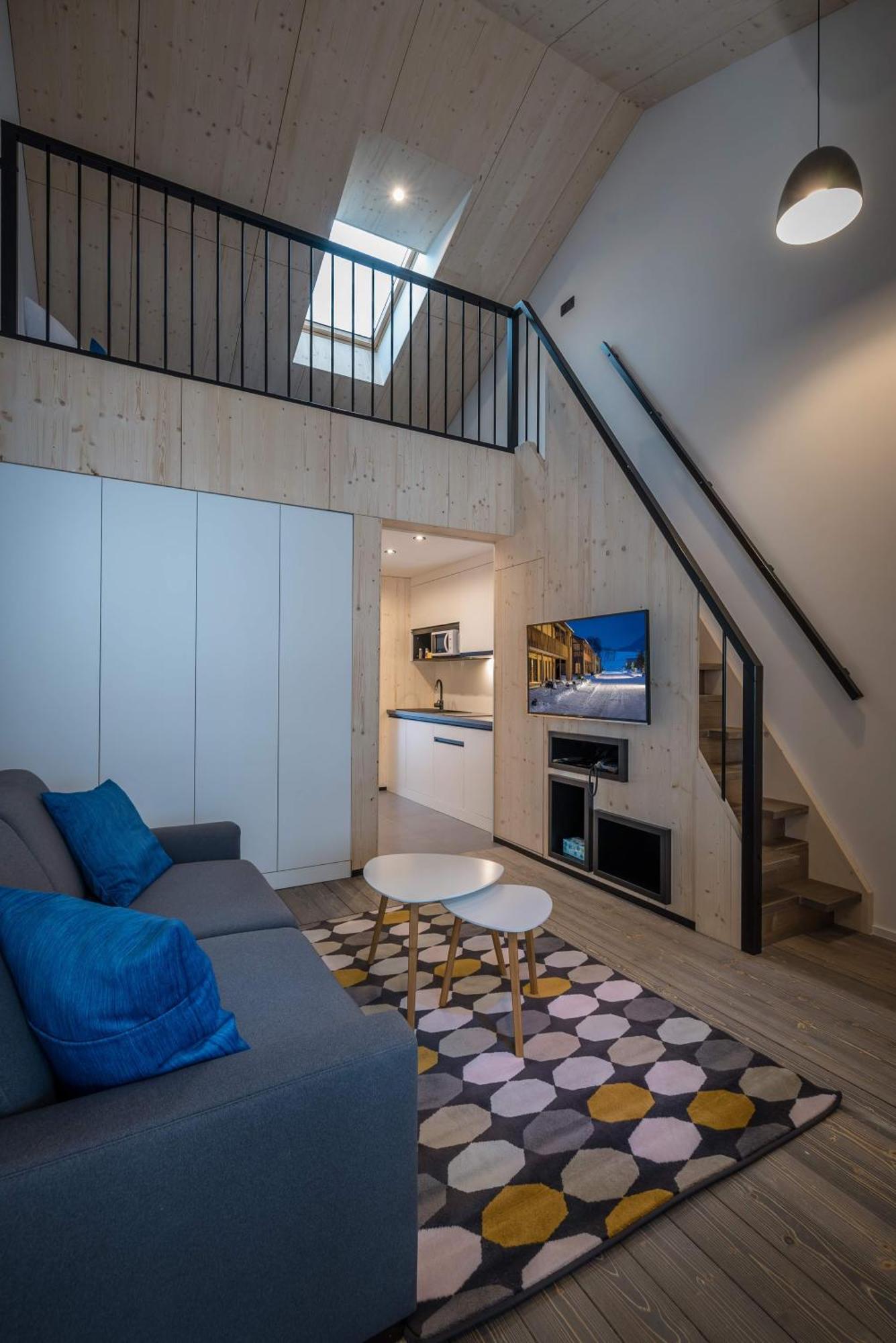 Apartment - Split Level