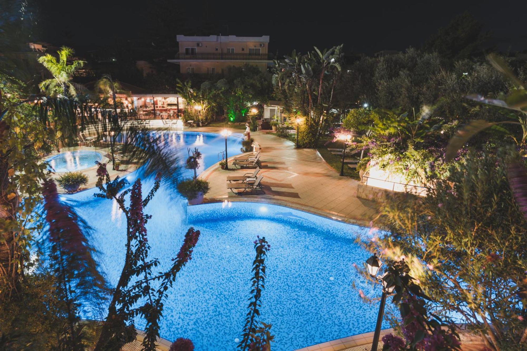 Superior Studio private Swimming Pool