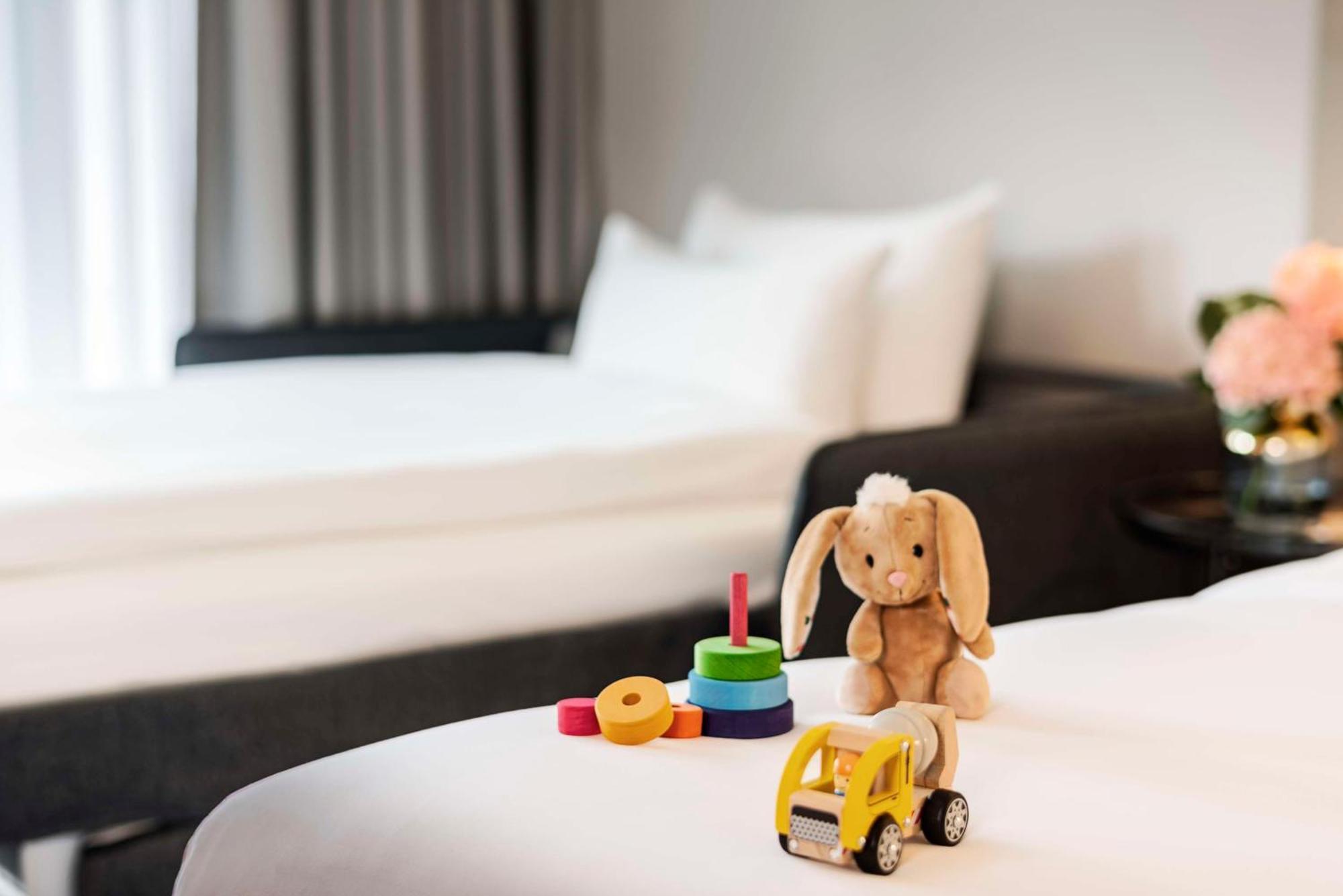 Suite Junior con cama supletoria (3 adultos + 1 niño)
