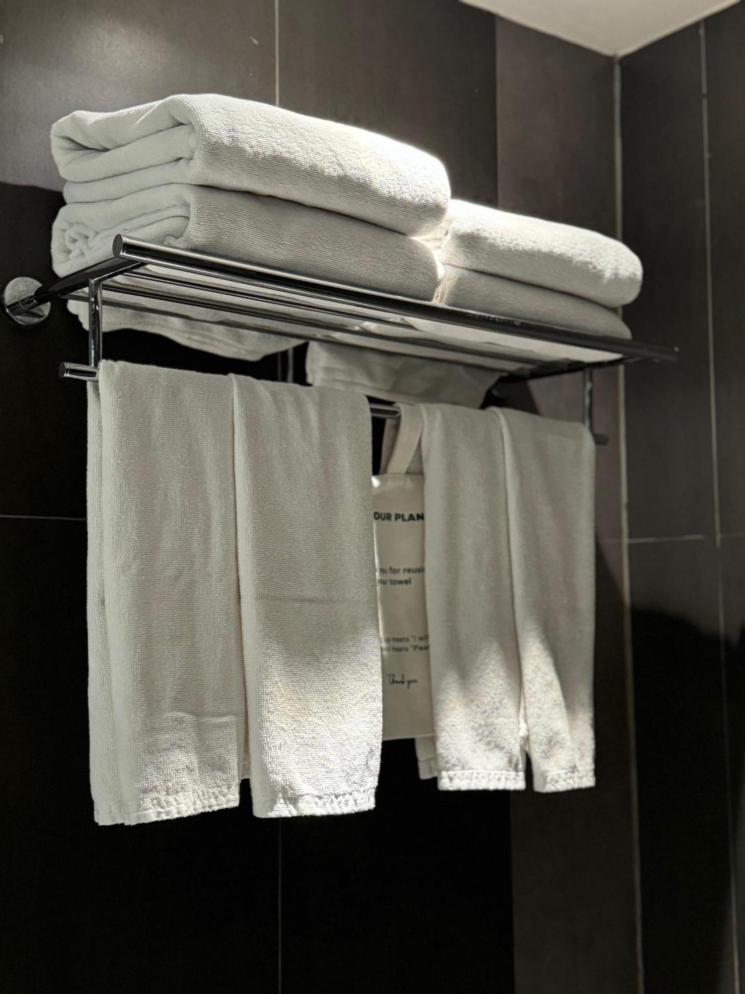 Family Suite bunk bed,1584476298:JPEG